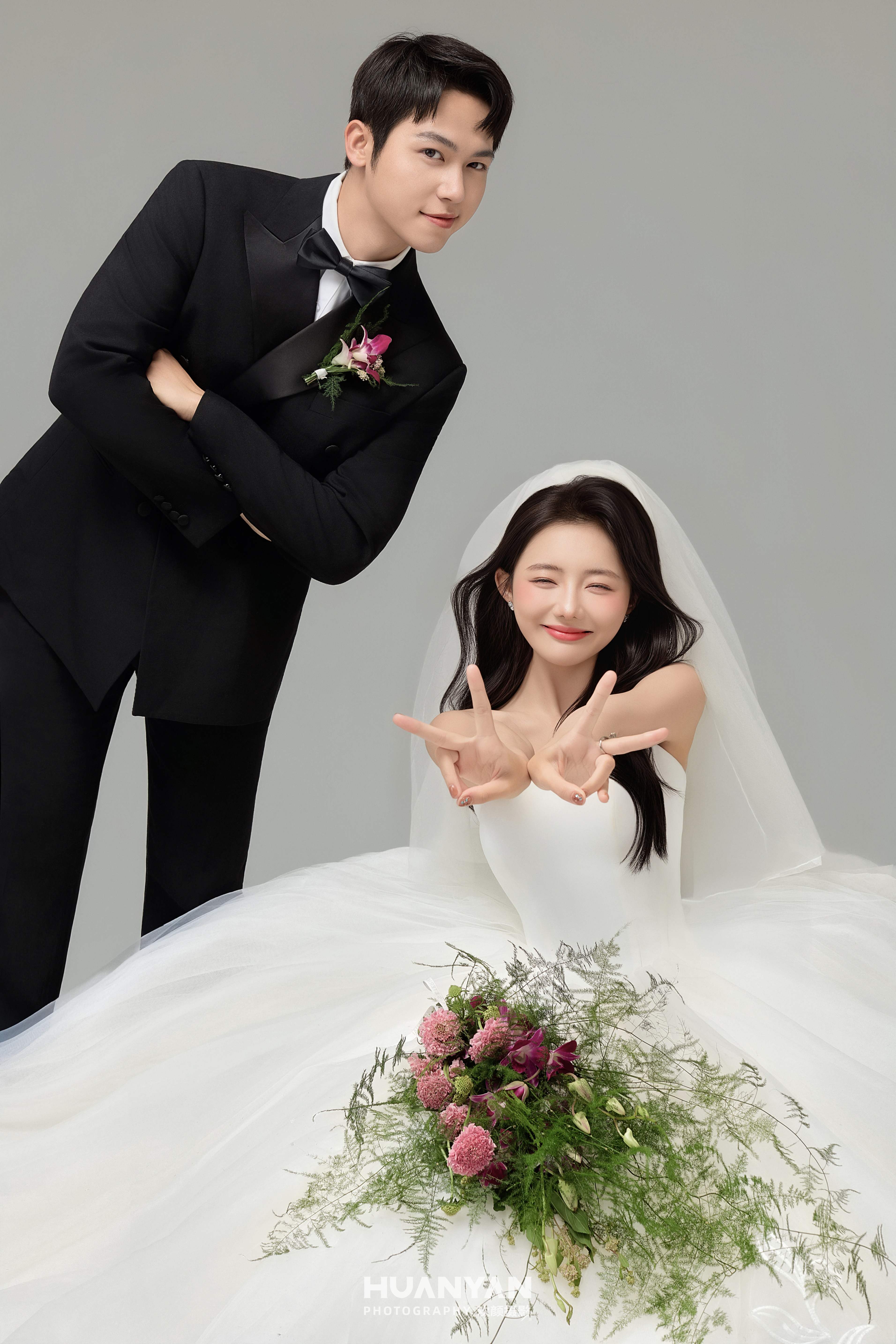 纯白序章客片第3张｜极简风婚纱照，摄于南法庄园