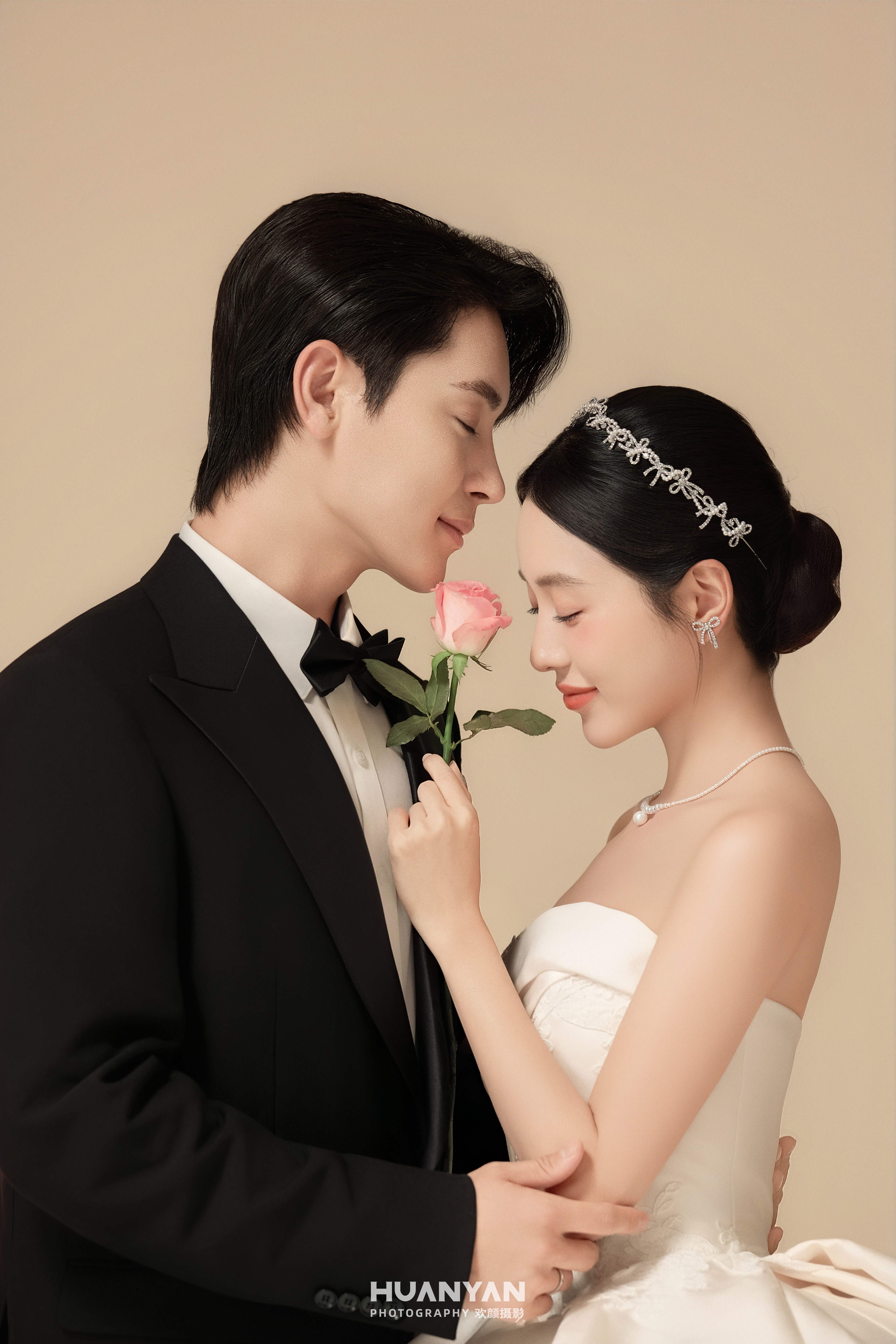 高级感风婚纱照 · 南法庄园场景 · 爱意满盈客片