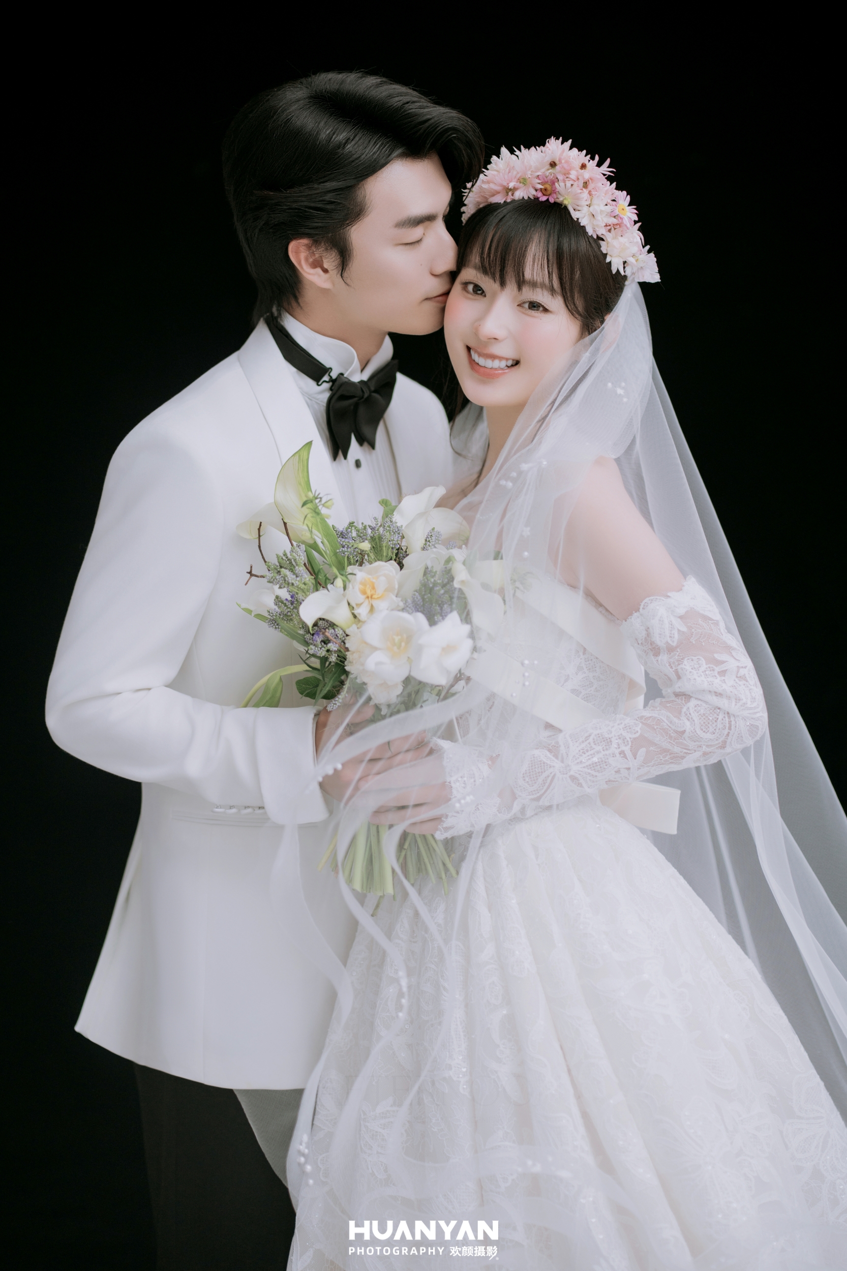 轻氧风婚纱照 · 室内场景 · 柔光叙事客片