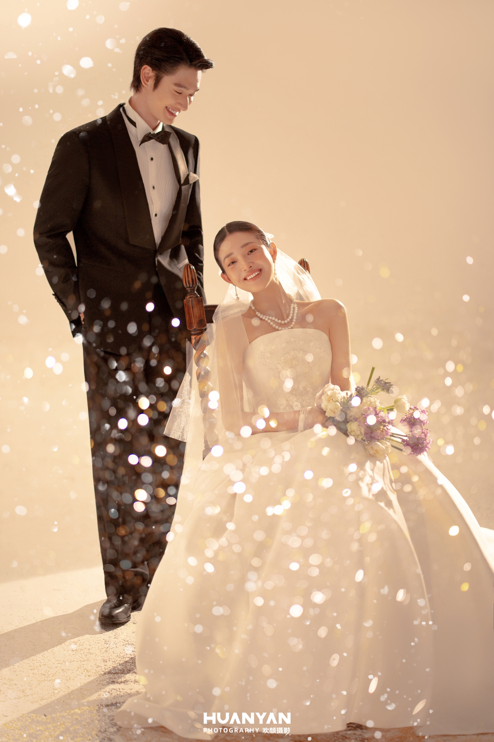 鎏光碎梦：氛围感风婚纱照室内实拍