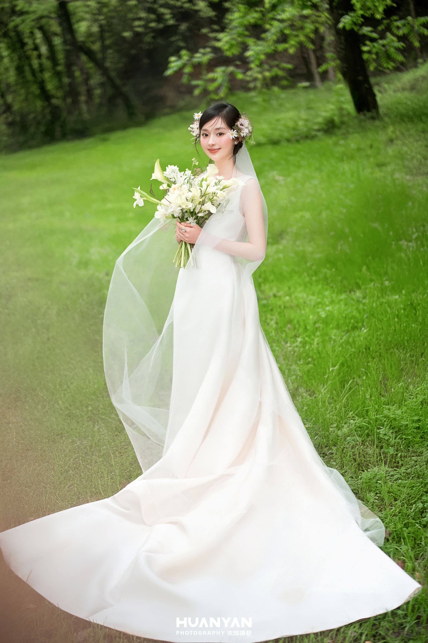 轻氧风婚纱照 · 草地场景 · 森屿漫光客片