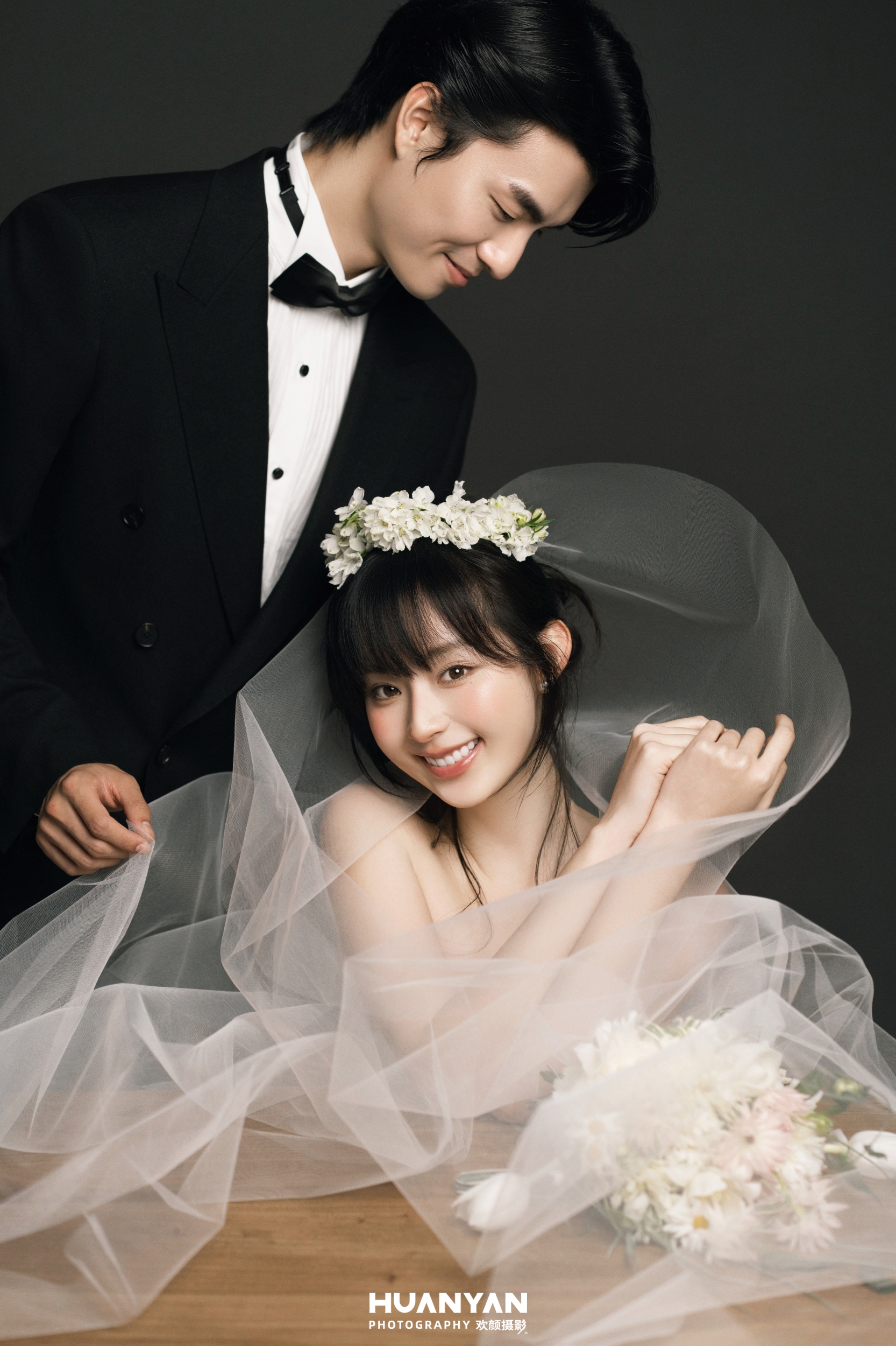 云间甜梦：高级感风婚纱照室内实拍