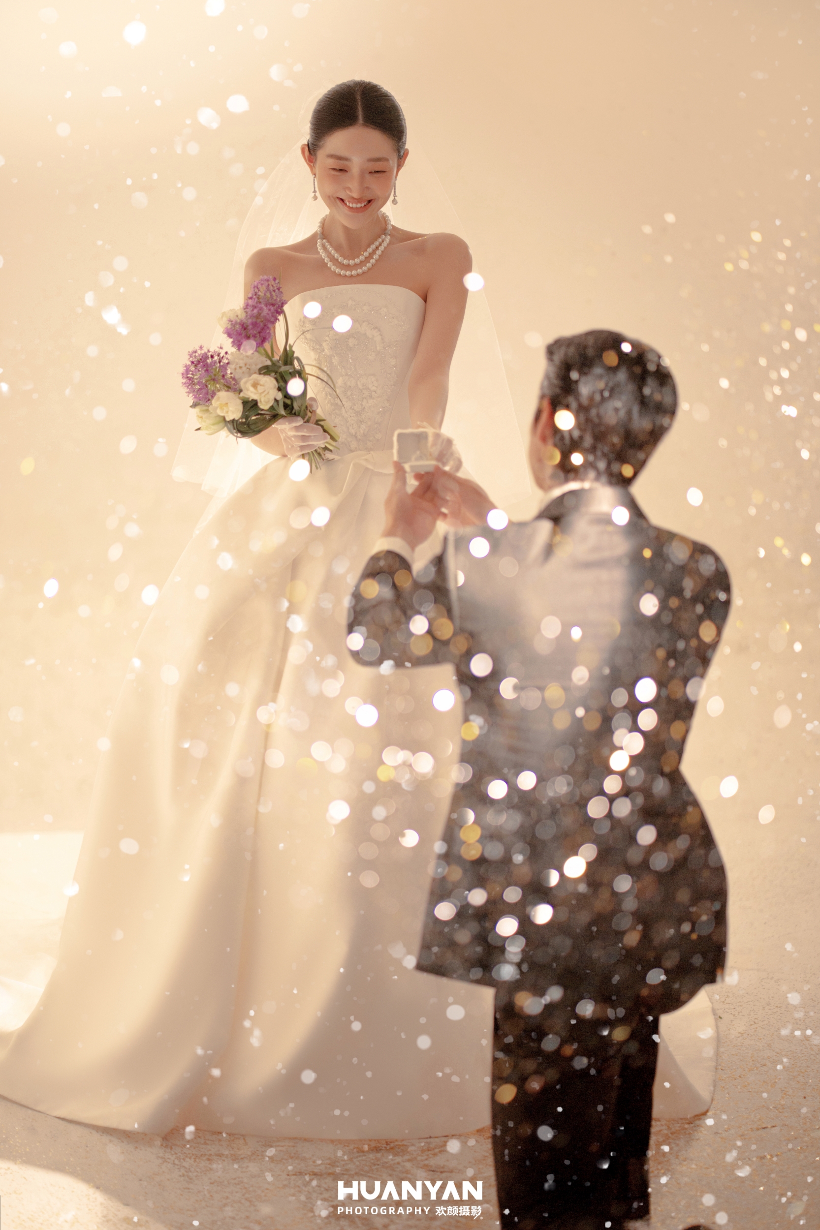 氛围感风婚纱照 · 室内场景 · 鎏光碎梦客片