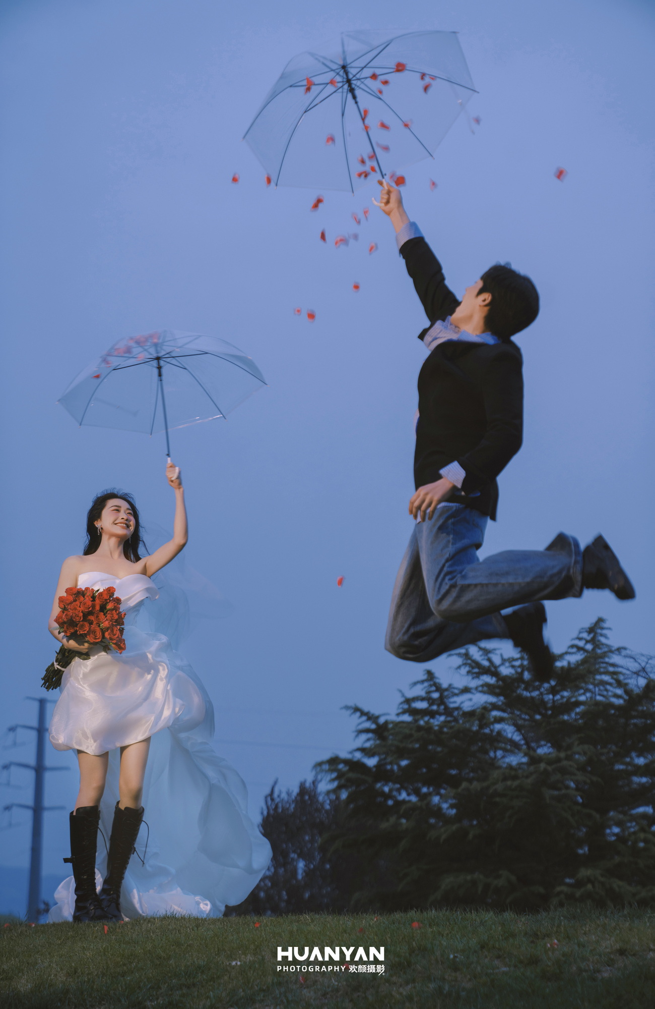 极简风婚纱照 · 室内场景 · 晚风告白客片