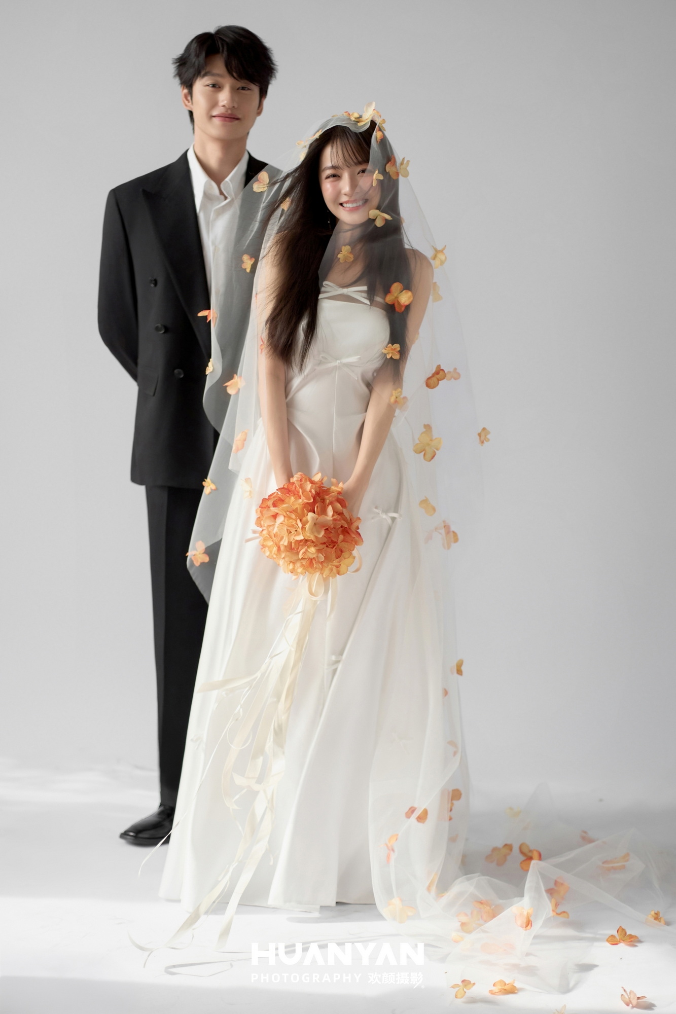 白纱絮语：仪式感风婚纱照室内实拍