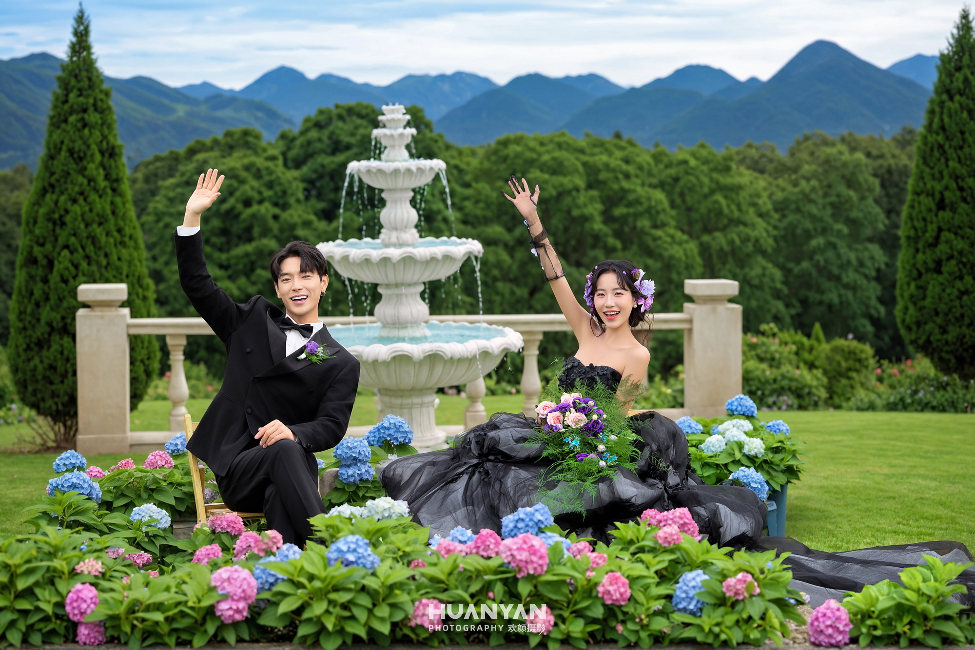 屿情书集客片第3张｜简约风婚纱照，摄于室内