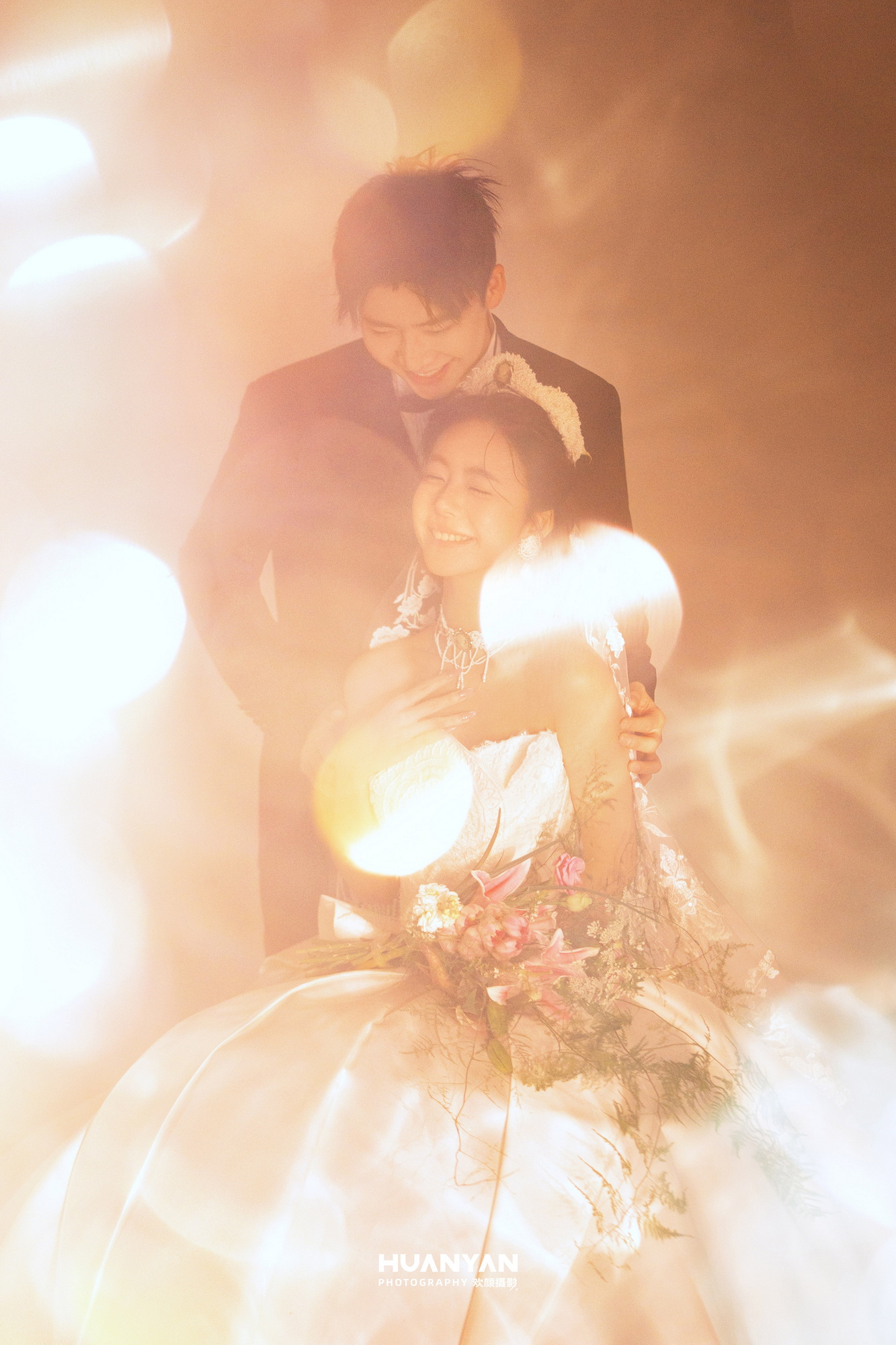 鎏金纱影：高级感风婚纱照室内实拍