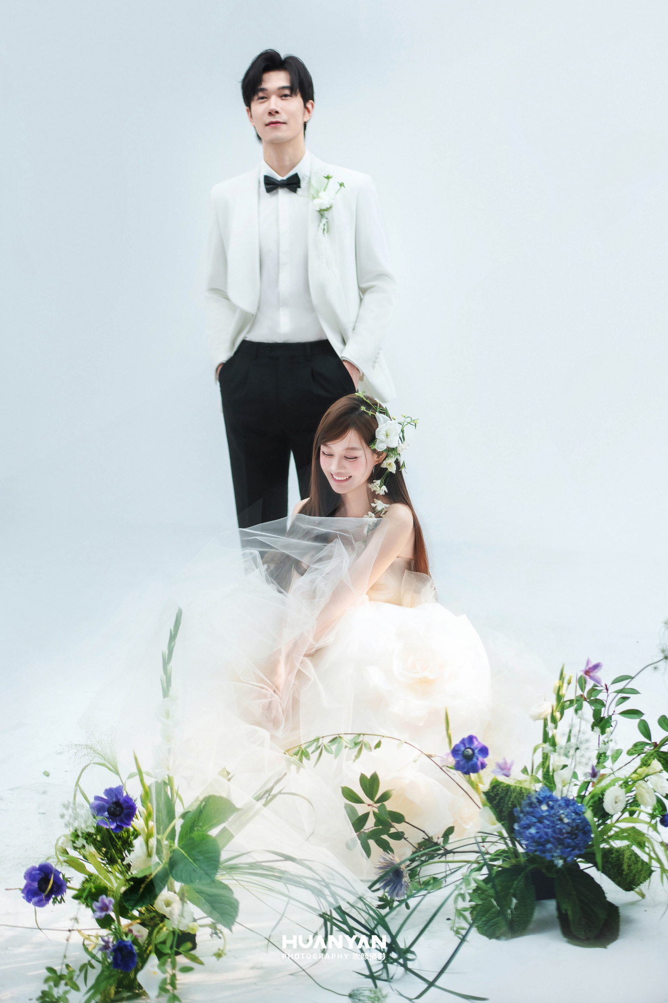 告白：极简风婚纱照室内实拍