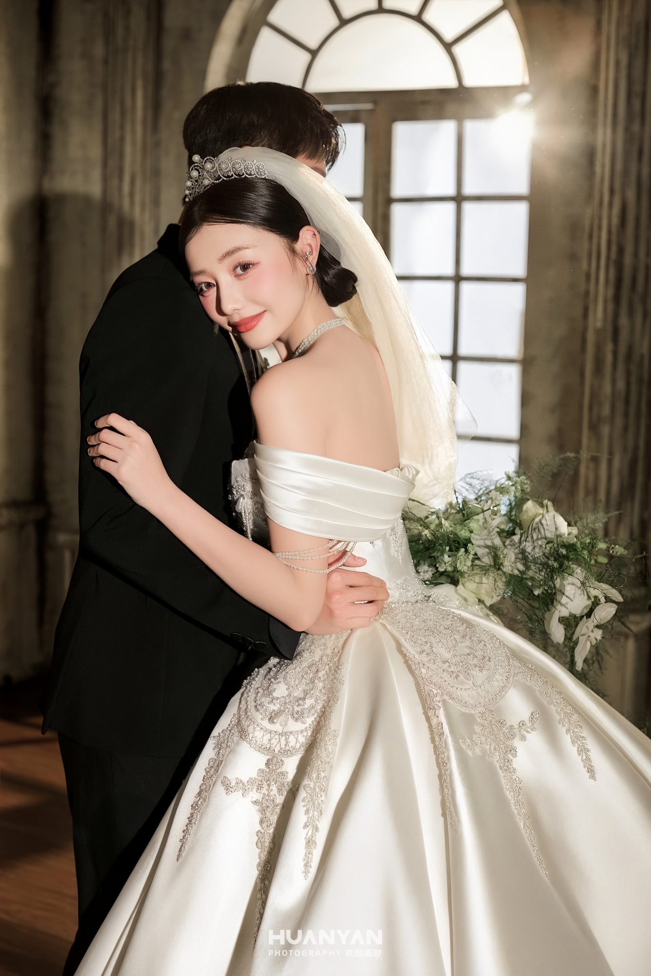 简约风婚纱照 · 室内场景 · 屿求婚客片