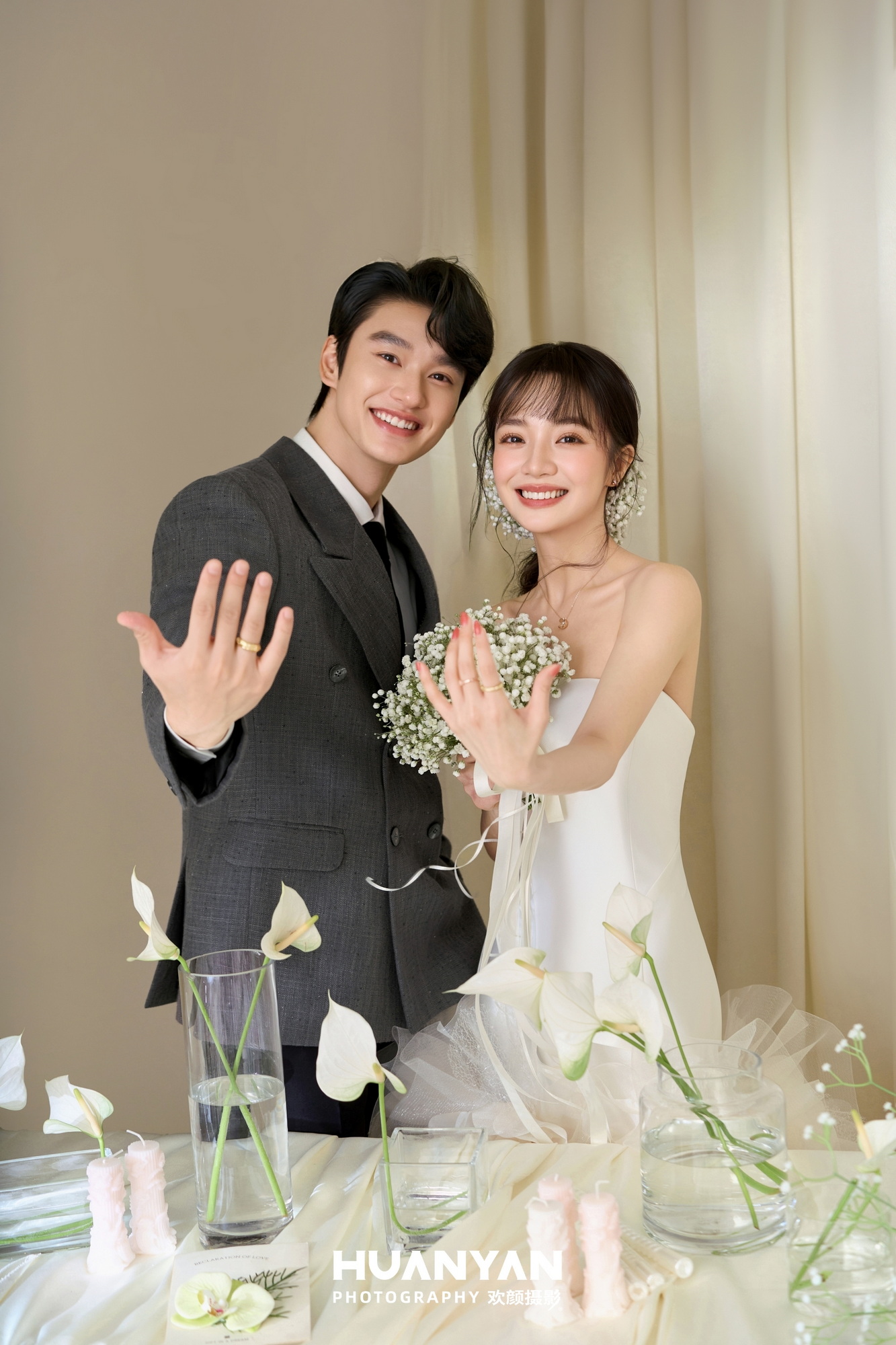 室内极简风婚纱照实拍（白纱序曲系列）
