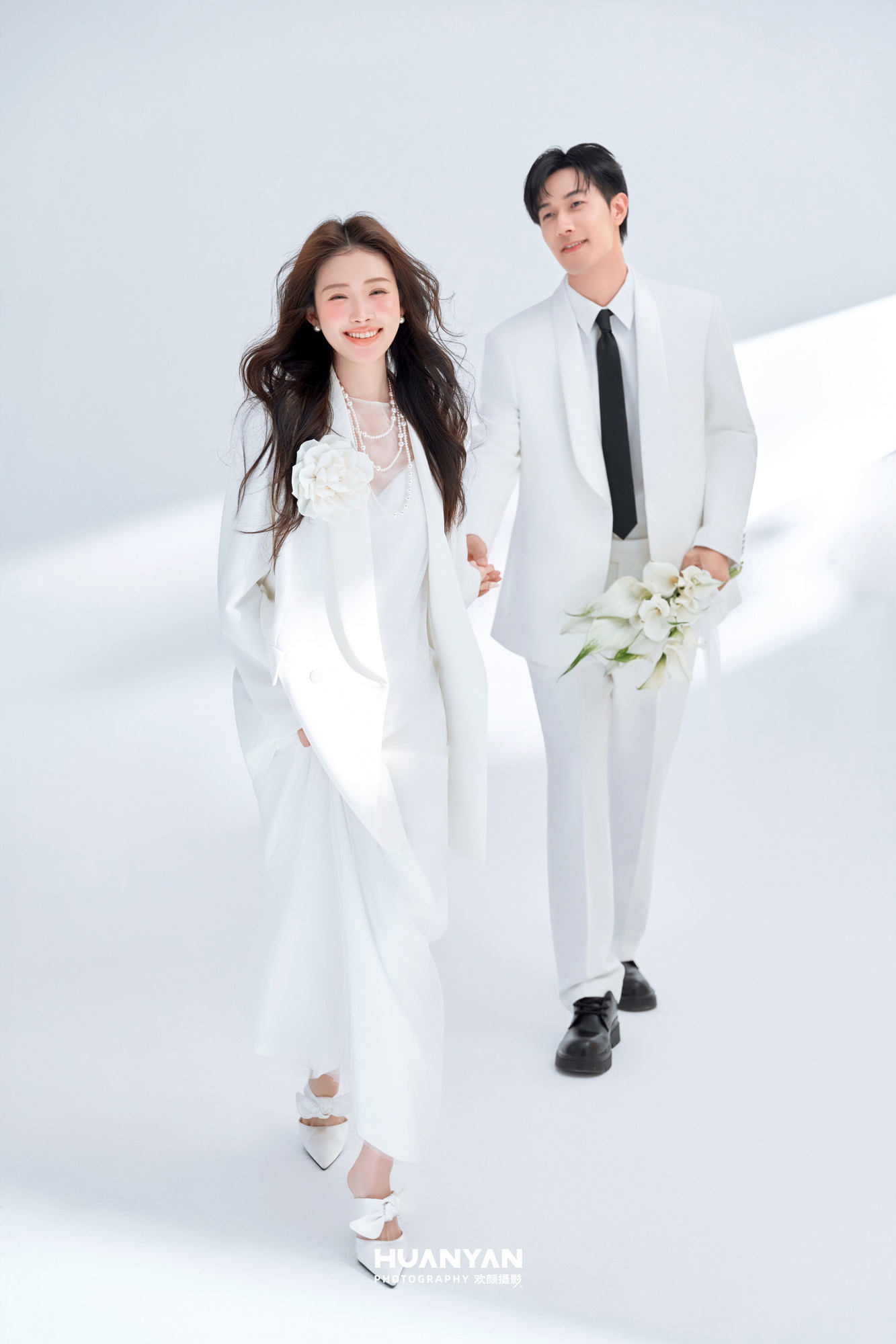 简约风婚纱照 · 室内场景 · 屿之梦客片