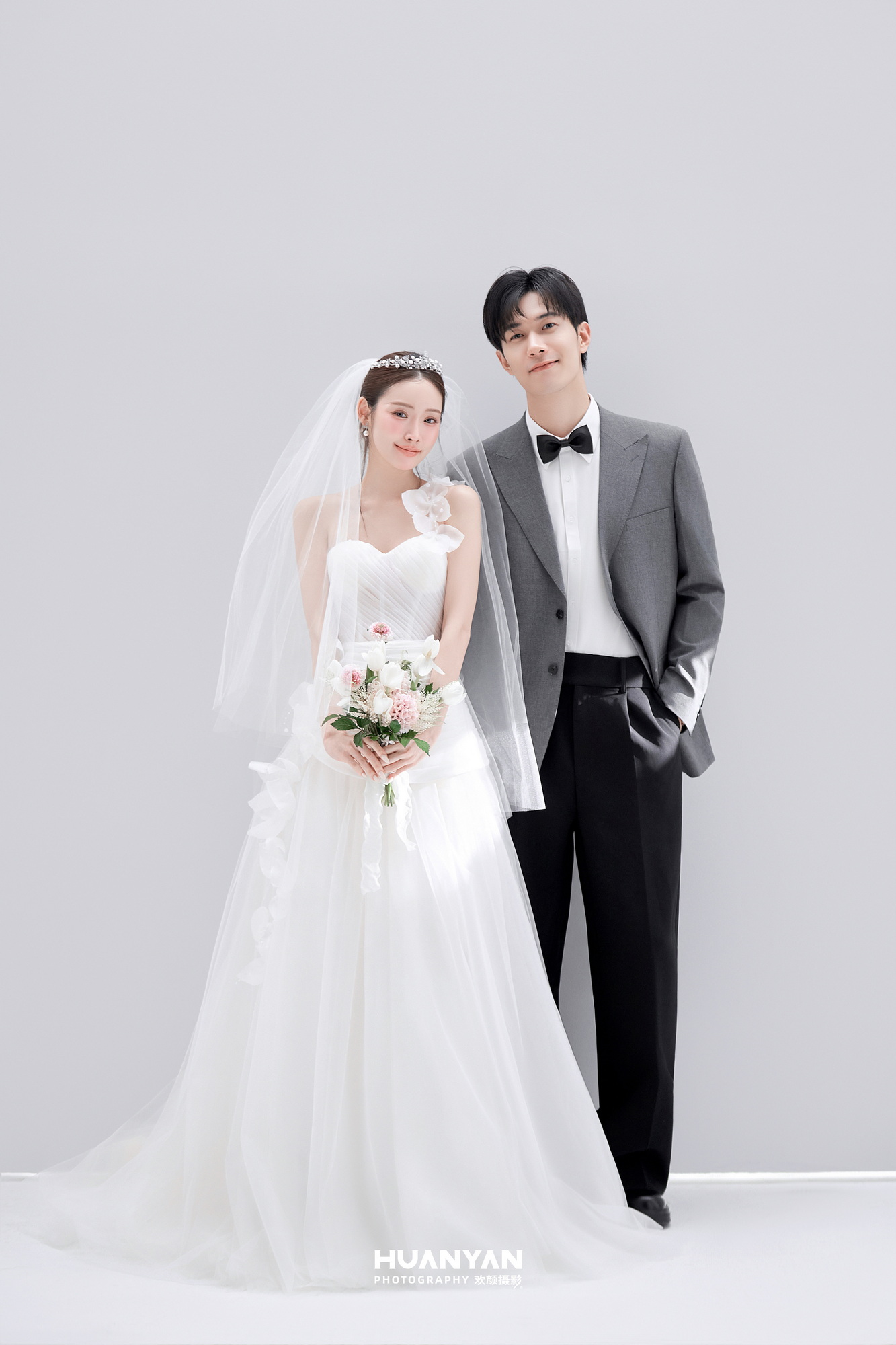 简约风婚纱照 · 室内场景 · 屿之誓客片