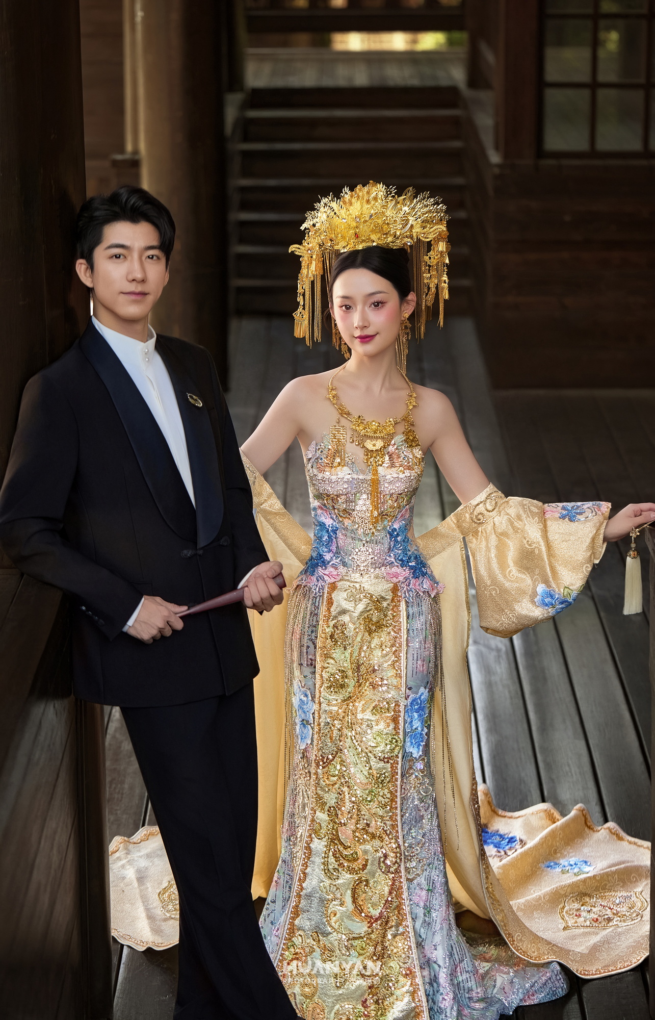 室内极简风婚纱照实拍（屿白纱集系列）