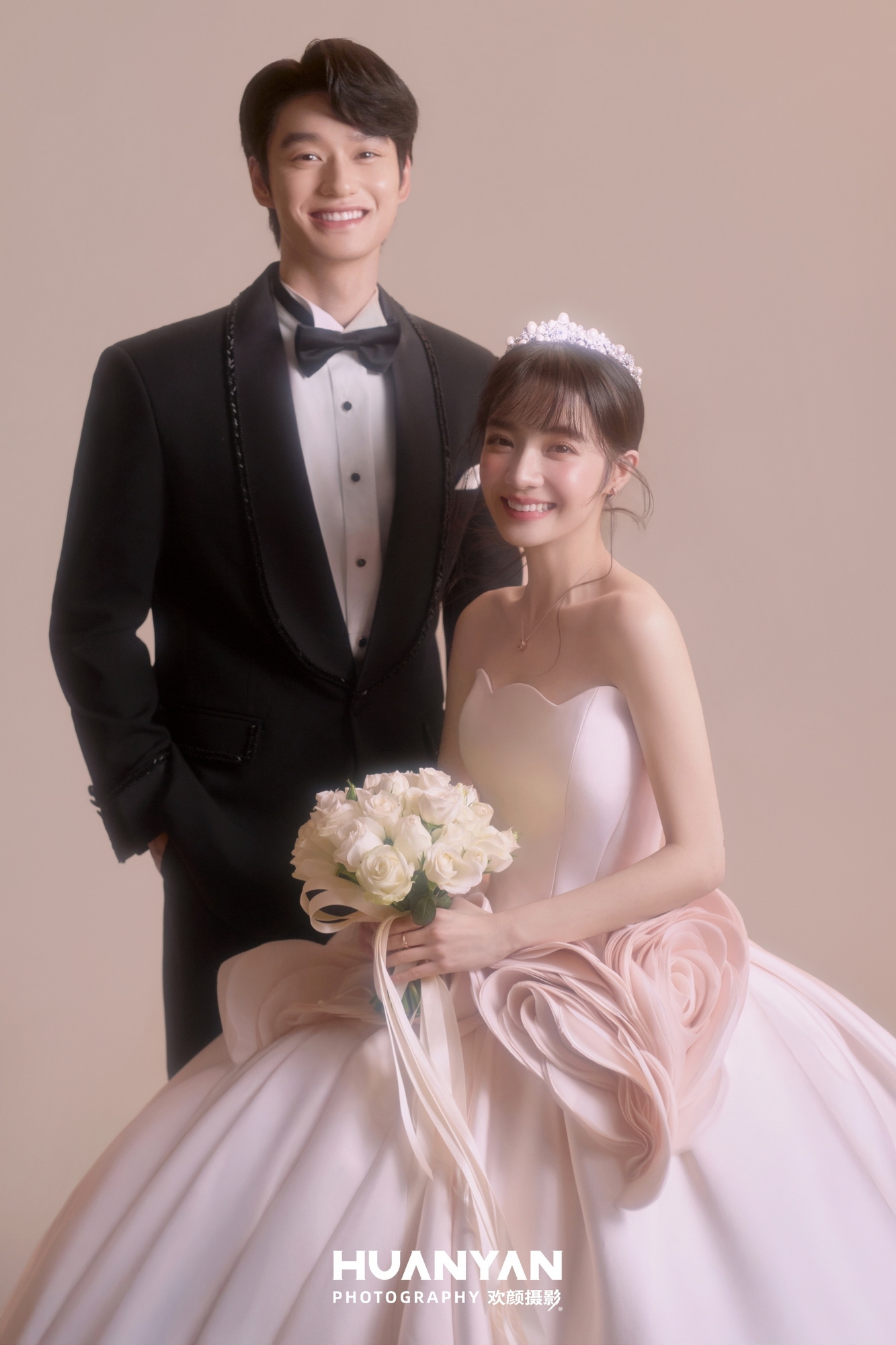简约风婚纱照 · 室内场景 · 粉雾情书·69客片