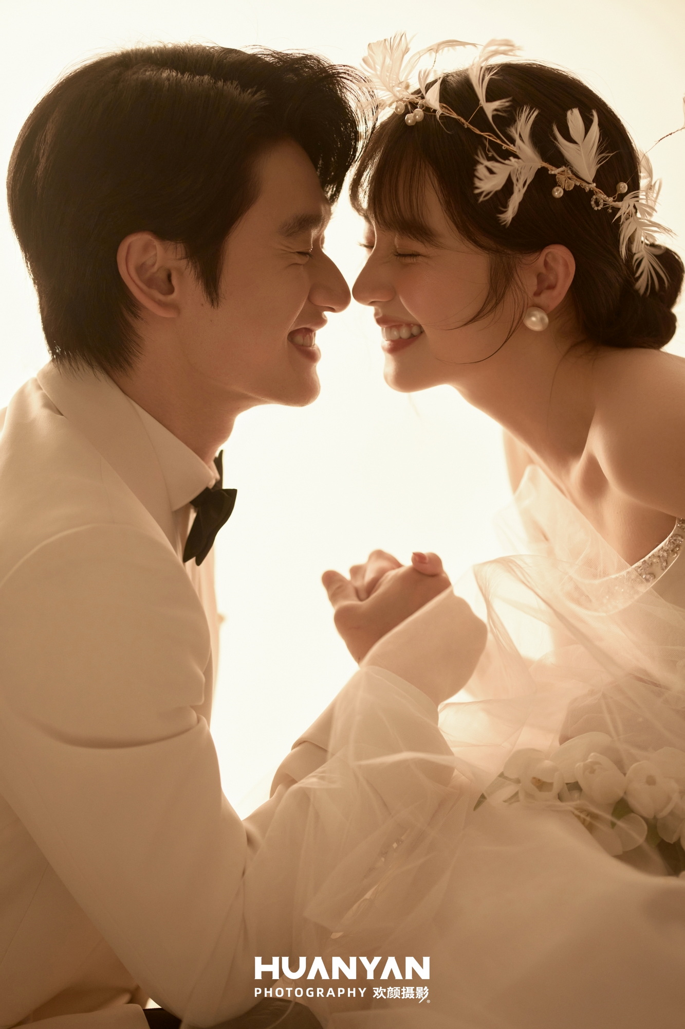 高级感风婚纱照 · 室内场景 · 鎏光序章客片
