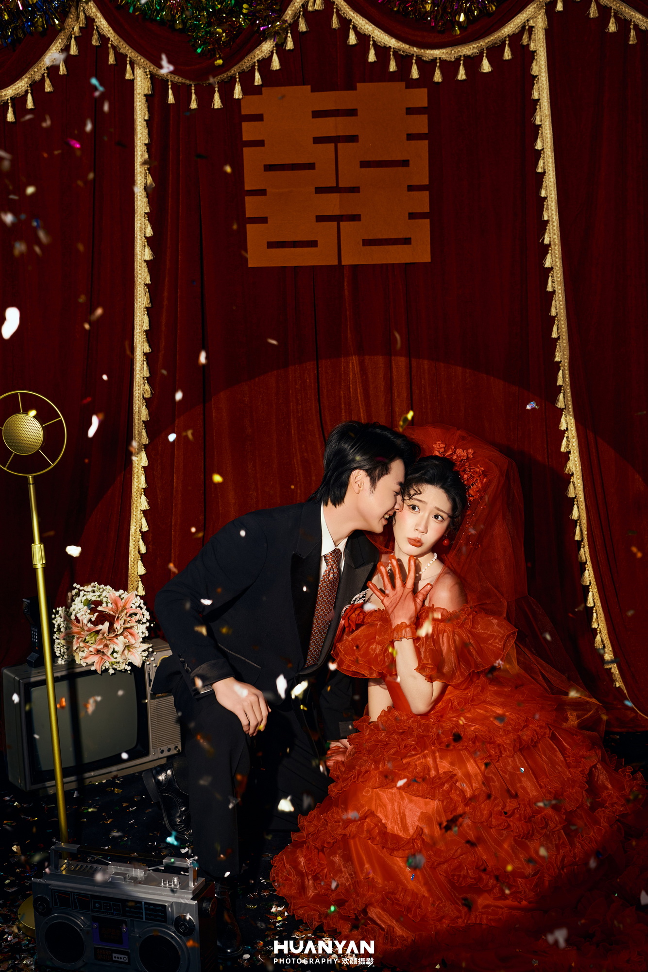室内喜嫁风婚纱照实拍（红禧绮梦，喜乐成双系列）