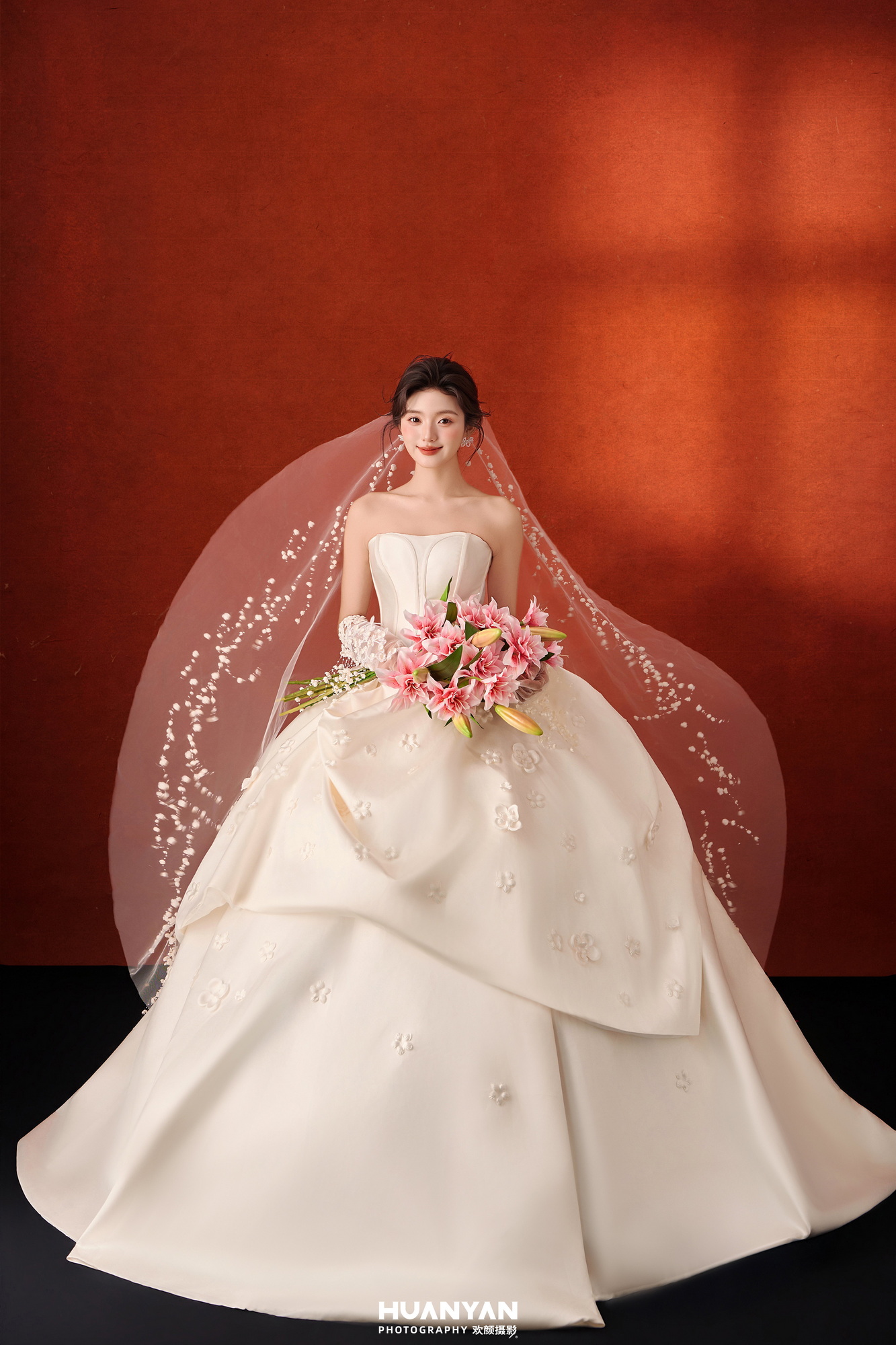 室内简约风婚纱照实拍（予你温柔系列）