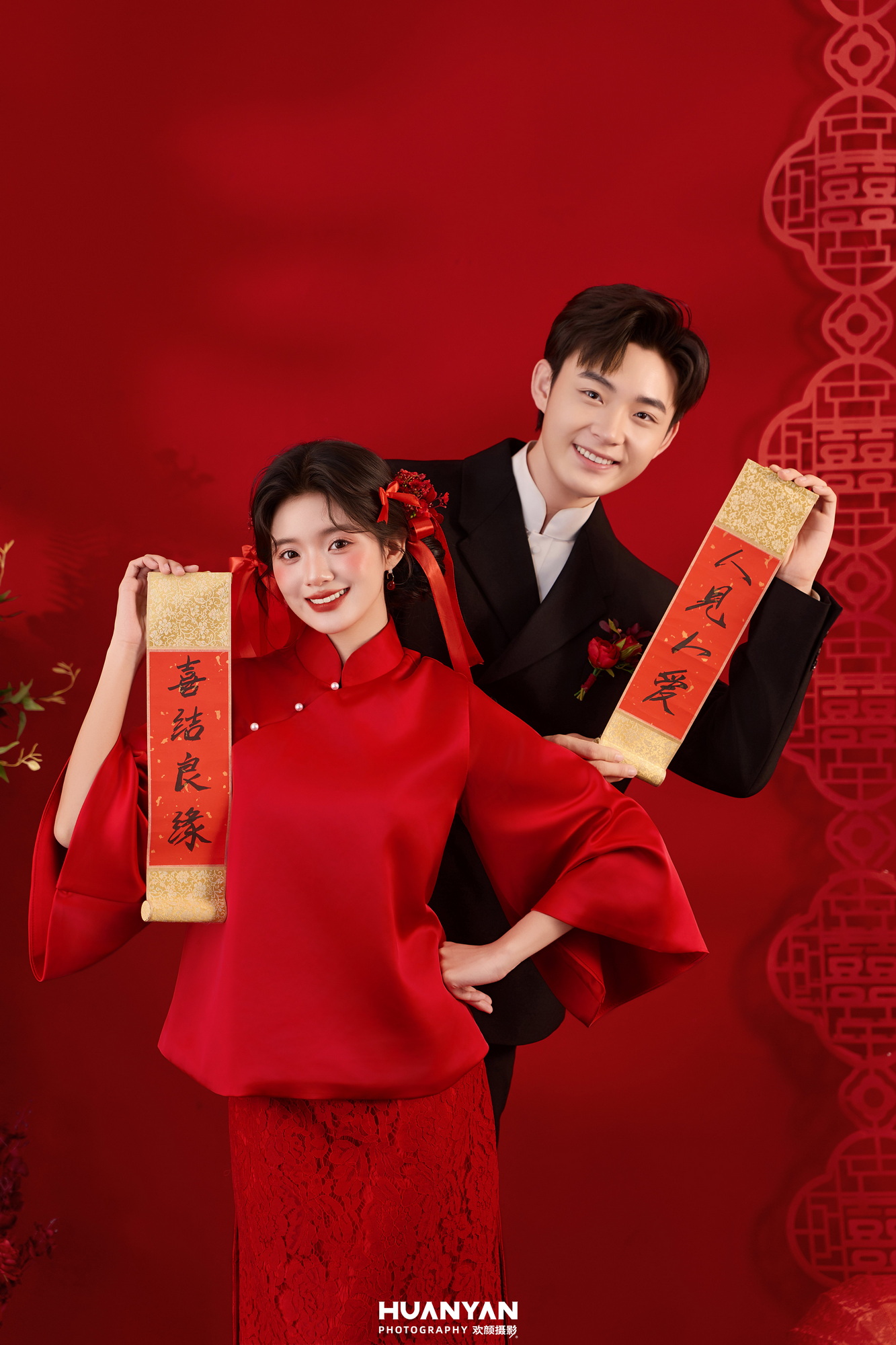 雾序曲客片第7张｜简约风婚纱照，摄于室内