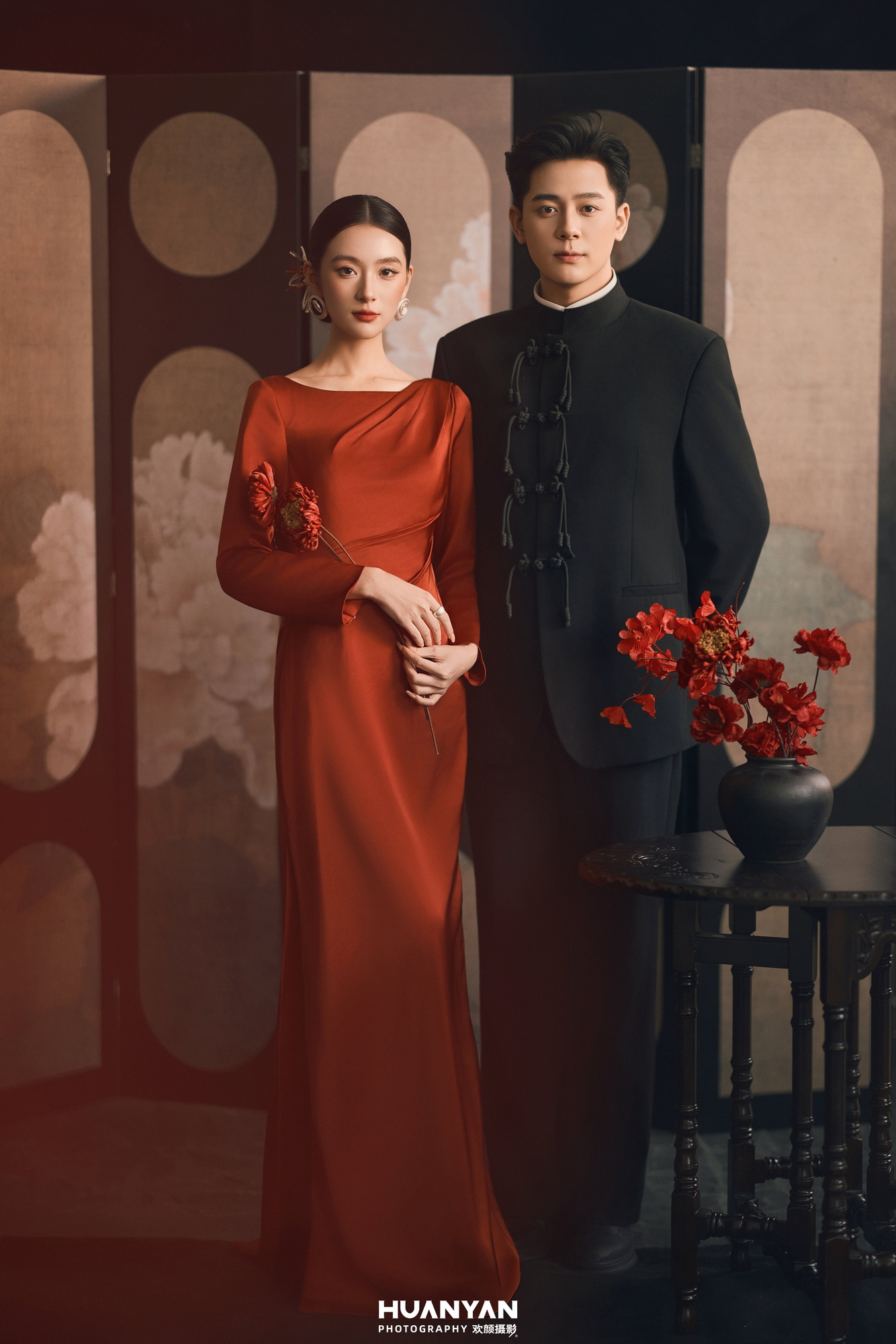 室内喜嫁风婚纱照实拍（红韵·136系列）