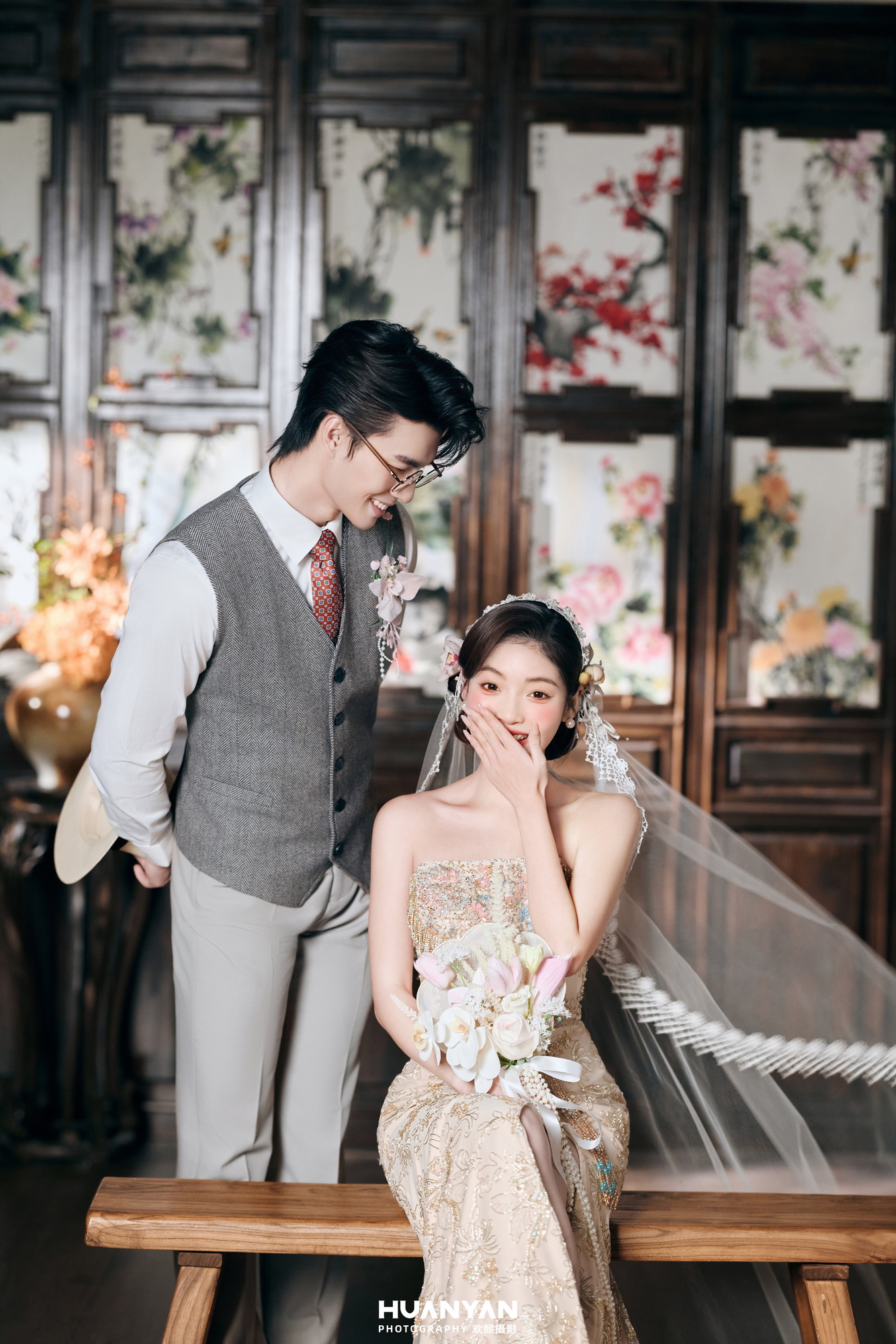 室内简约风婚纱照实拍（屿之恋系列）