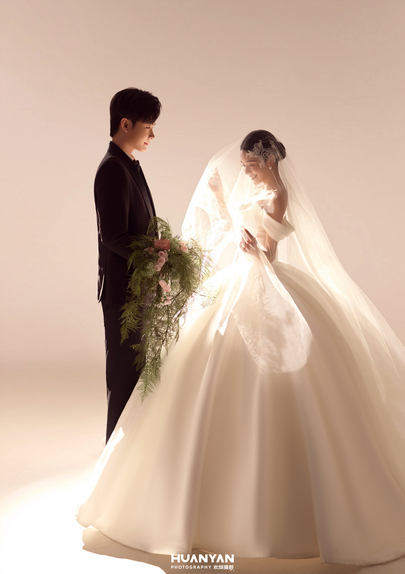 柔光序章：仪式感风婚纱照室内实拍
