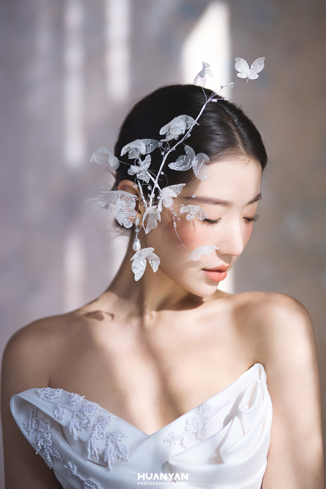 简约风婚纱照 · 室内场景 · 雾帖客片