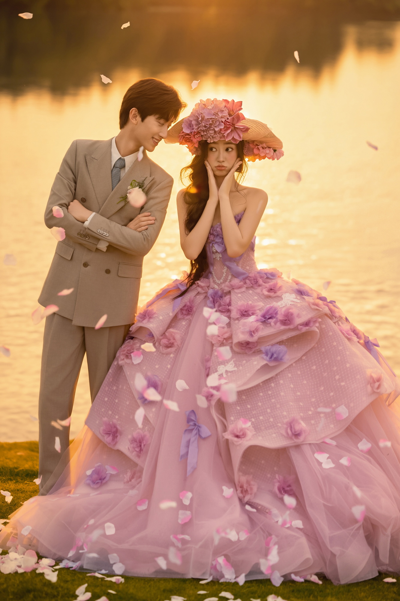 夕阳简约风婚纱照实拍（落日绯梦系列）