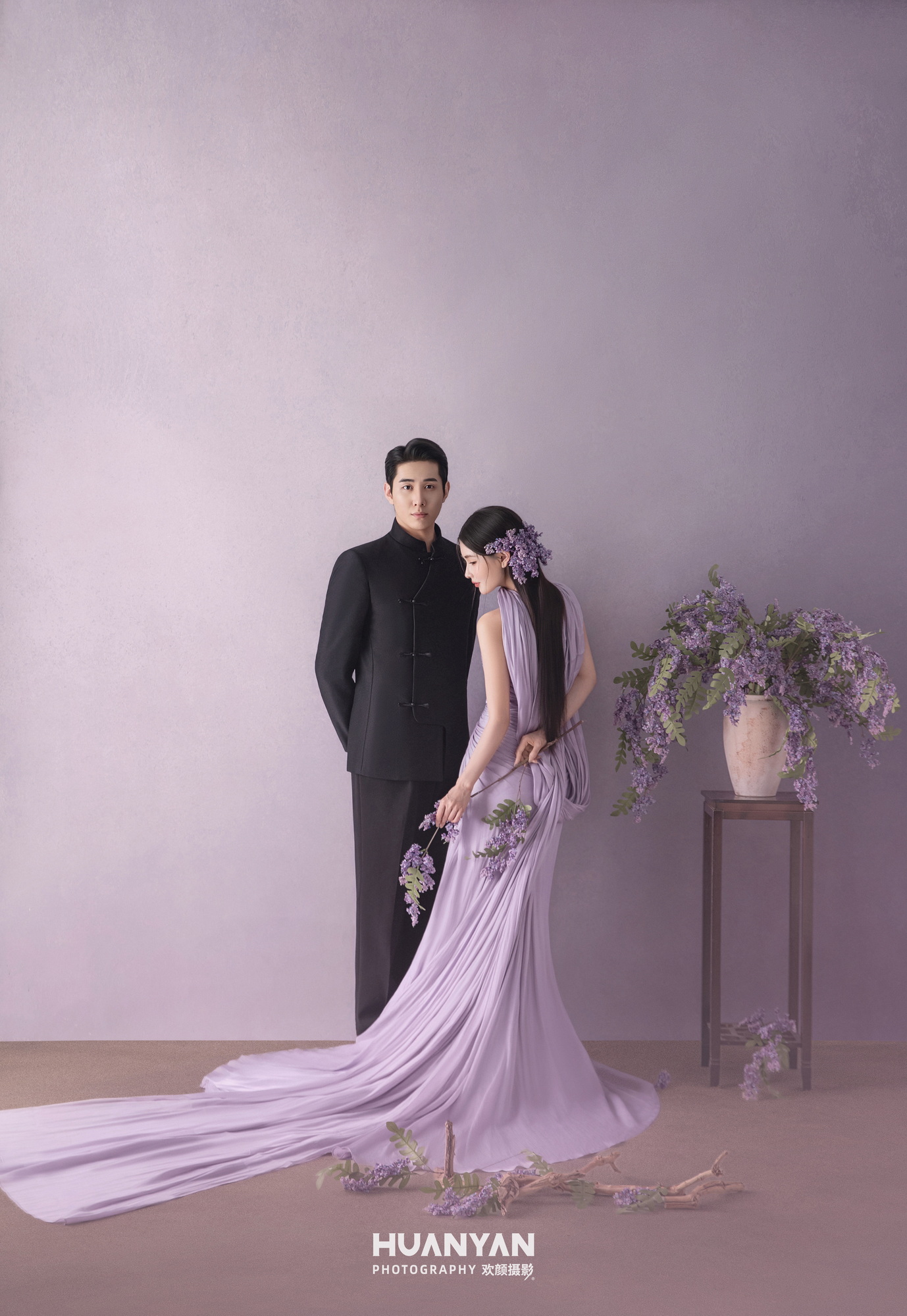 简约风婚纱照 · 室内场景 · 粉誓客片
