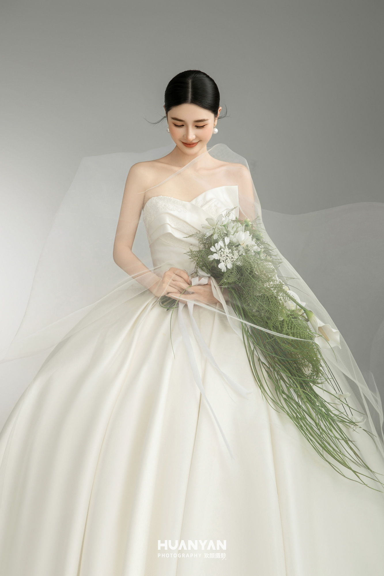 简约风婚纱照 · 室内场景 · 云序客片