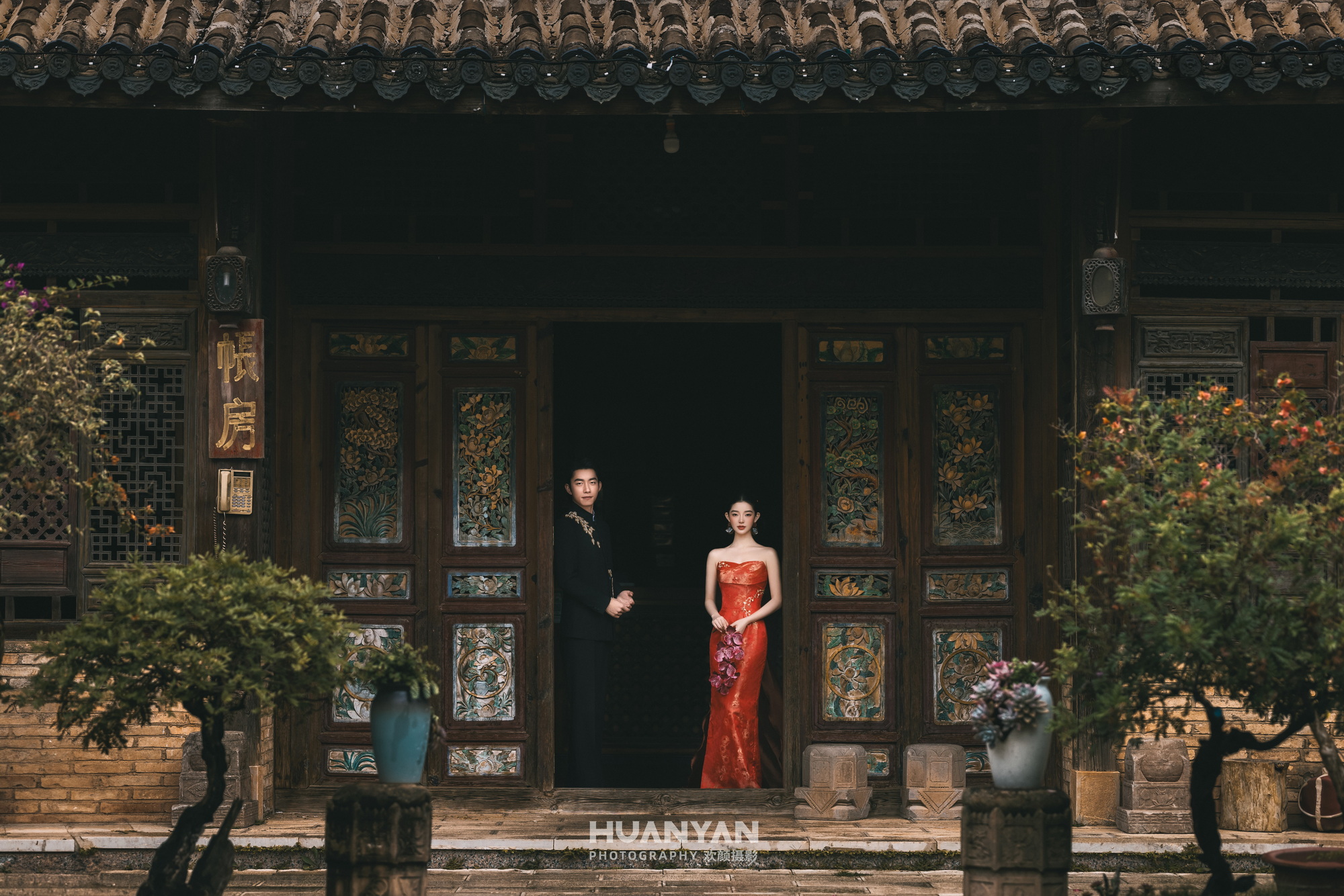 室内简约风婚纱照实拍（庭序予情系列）