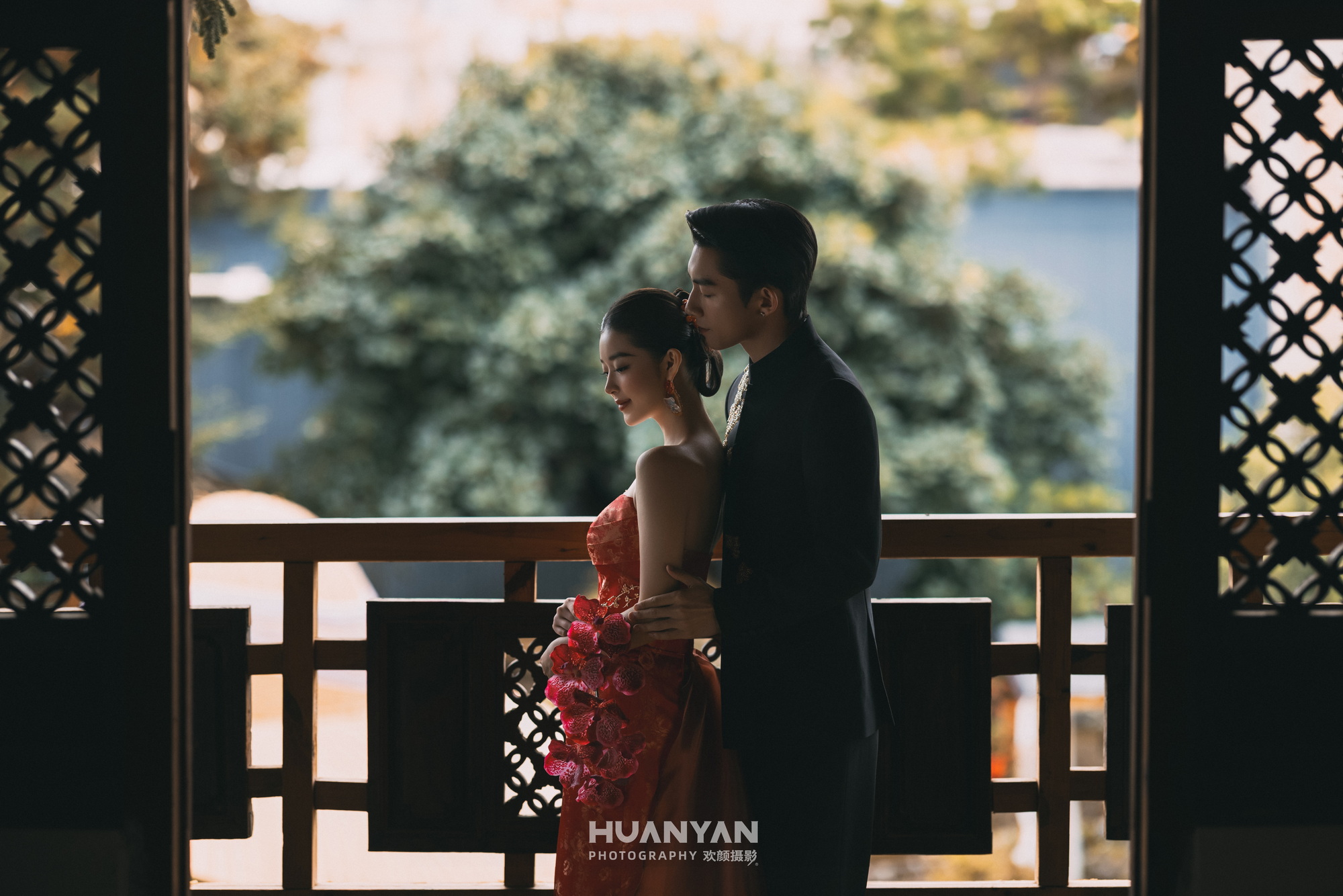 室内简约风婚纱照实拍（庭序予情系列）