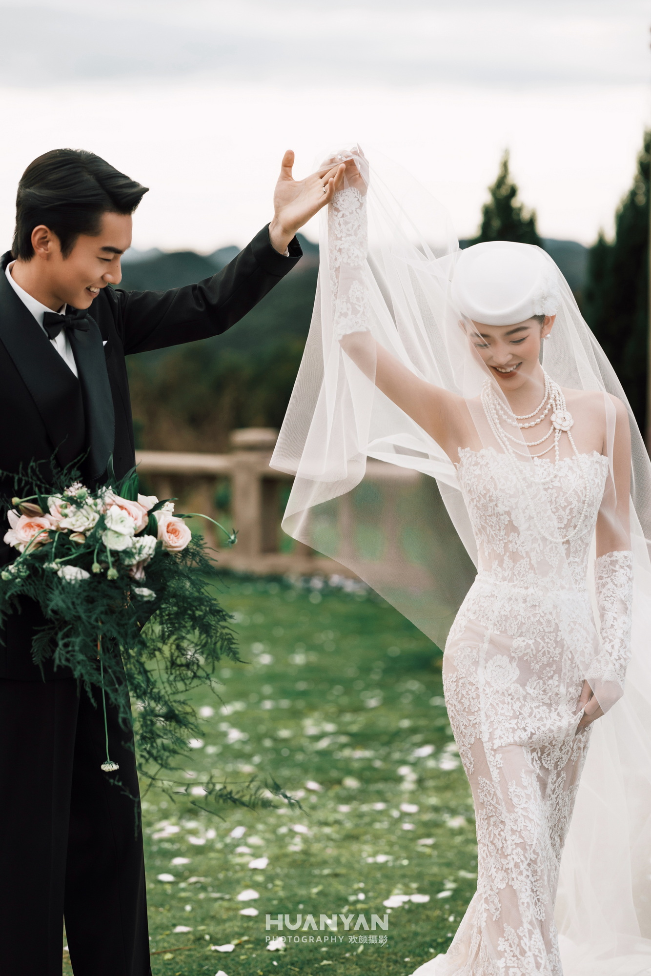 室内高级感风婚纱照实拍（紫光系列）
