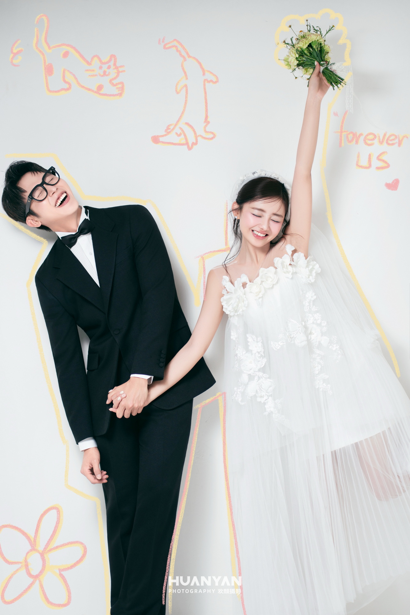 极简风婚纱照 · 室内场景 · 掌心告白客片