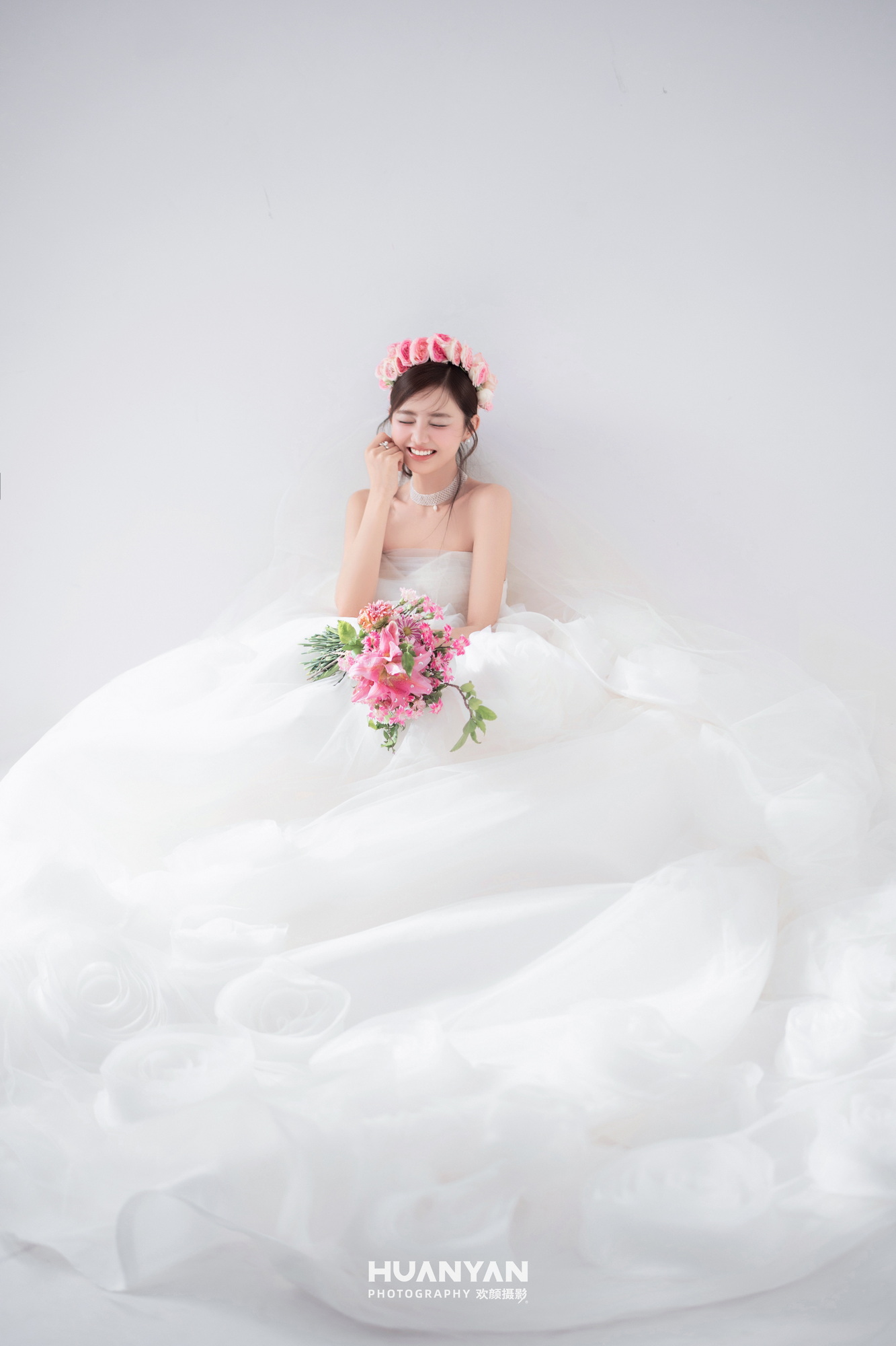 极简风婚纱照 · 公园场景 · 花漾告白客片