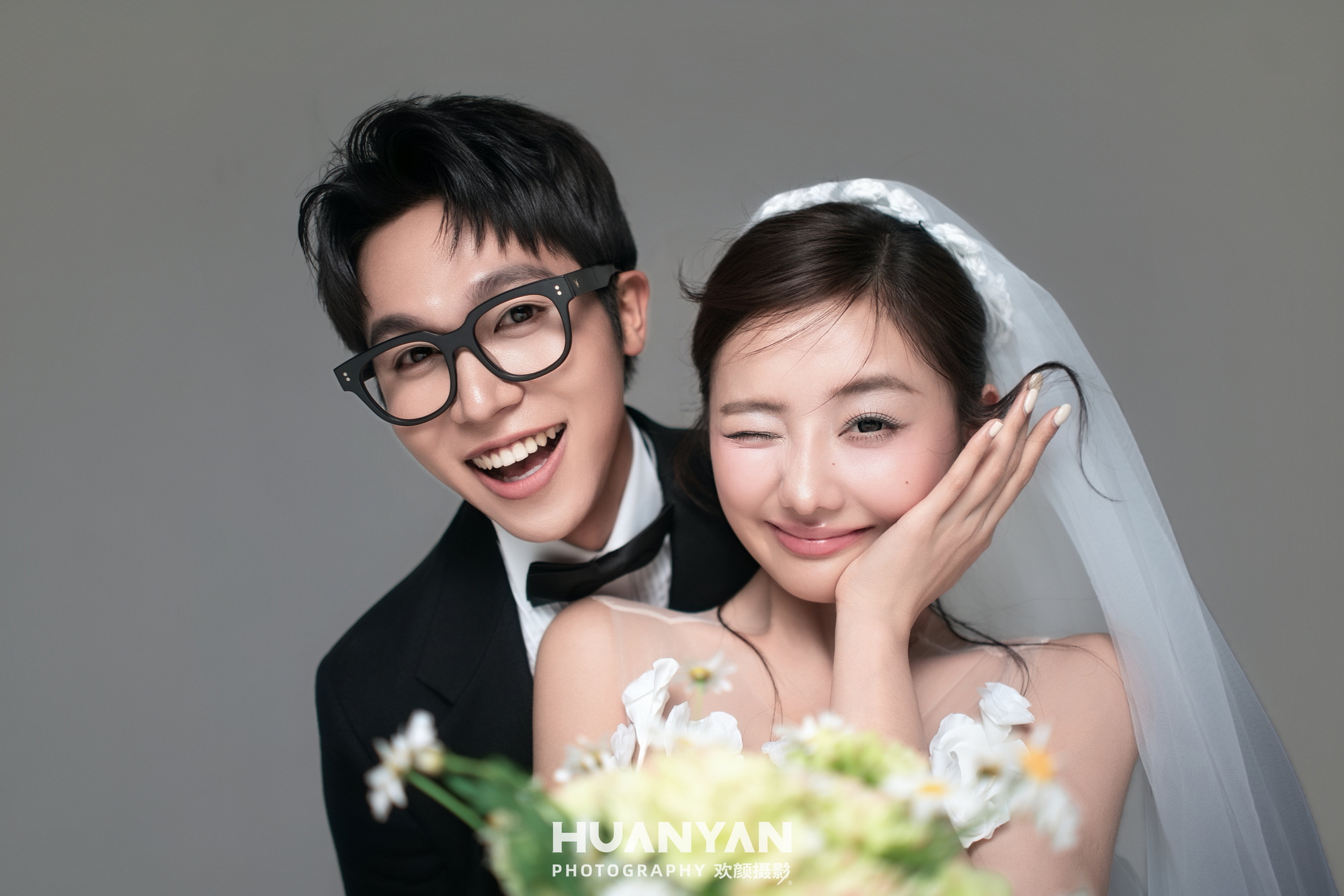 简约风婚纱照 · 室内场景 · 笑意成诗客片