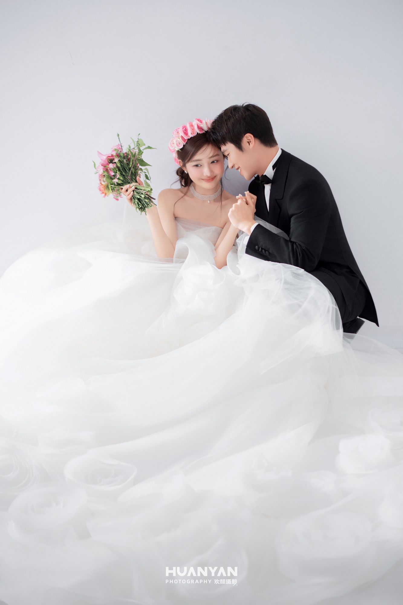 极简风婚纱照 · 公园场景 · 花漾告白客片