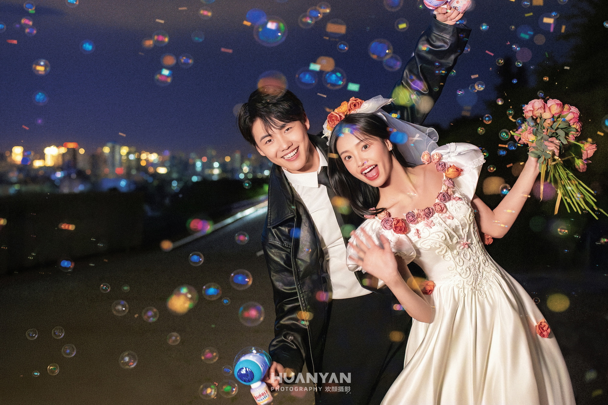 鎏缃：简约风婚纱照室内实拍