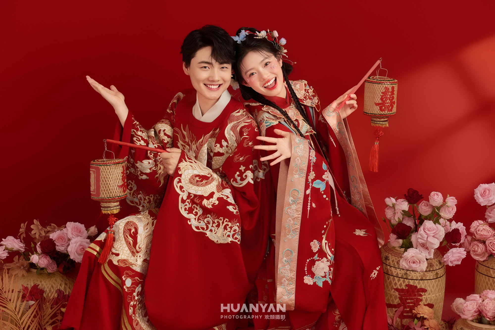 柔缘：简约风婚纱照室内实拍