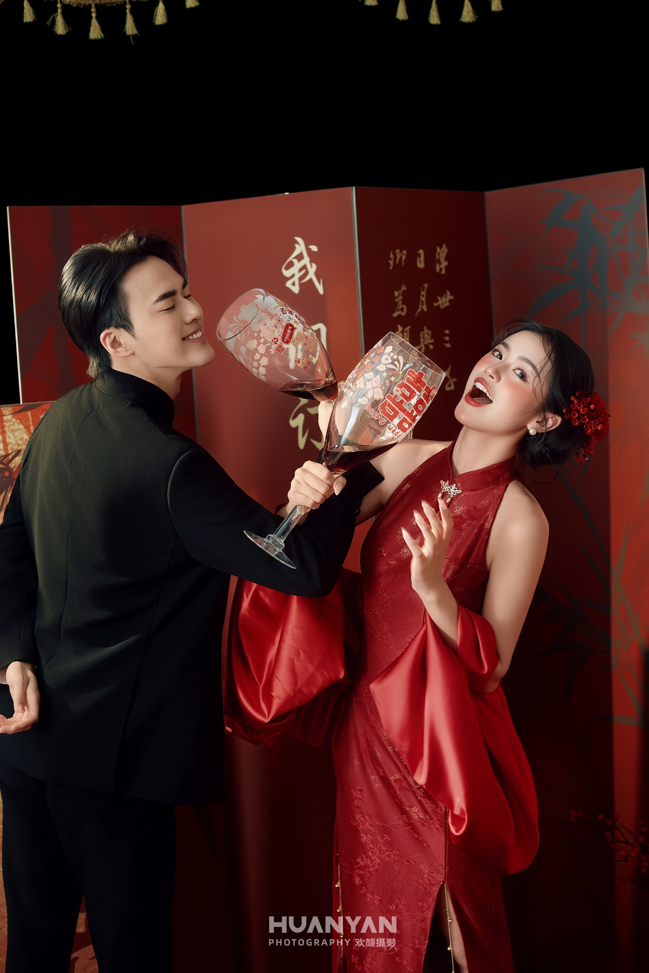 红笺喜：喜嫁风婚纱照室内实拍