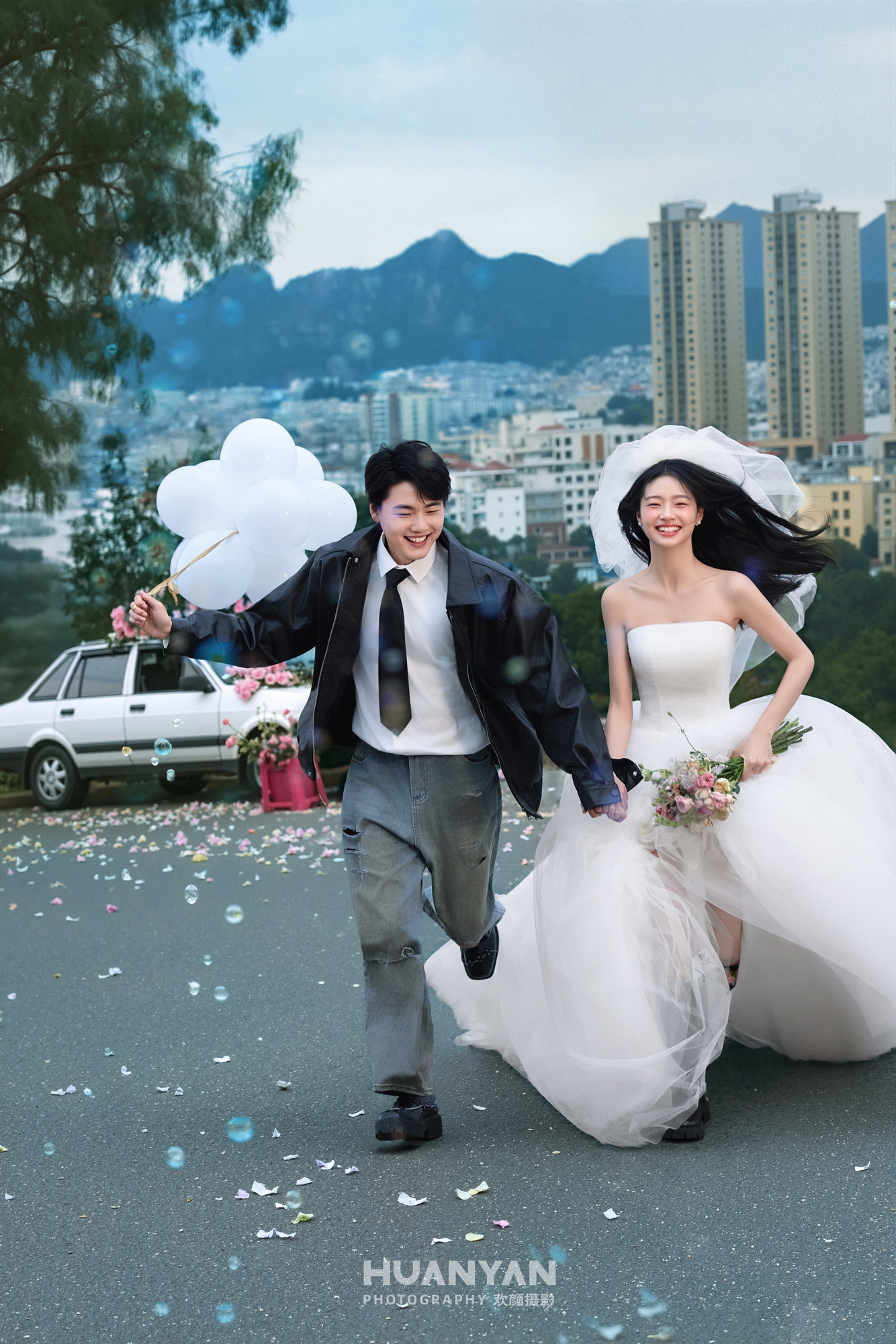 春语：简约风婚纱照春天实拍