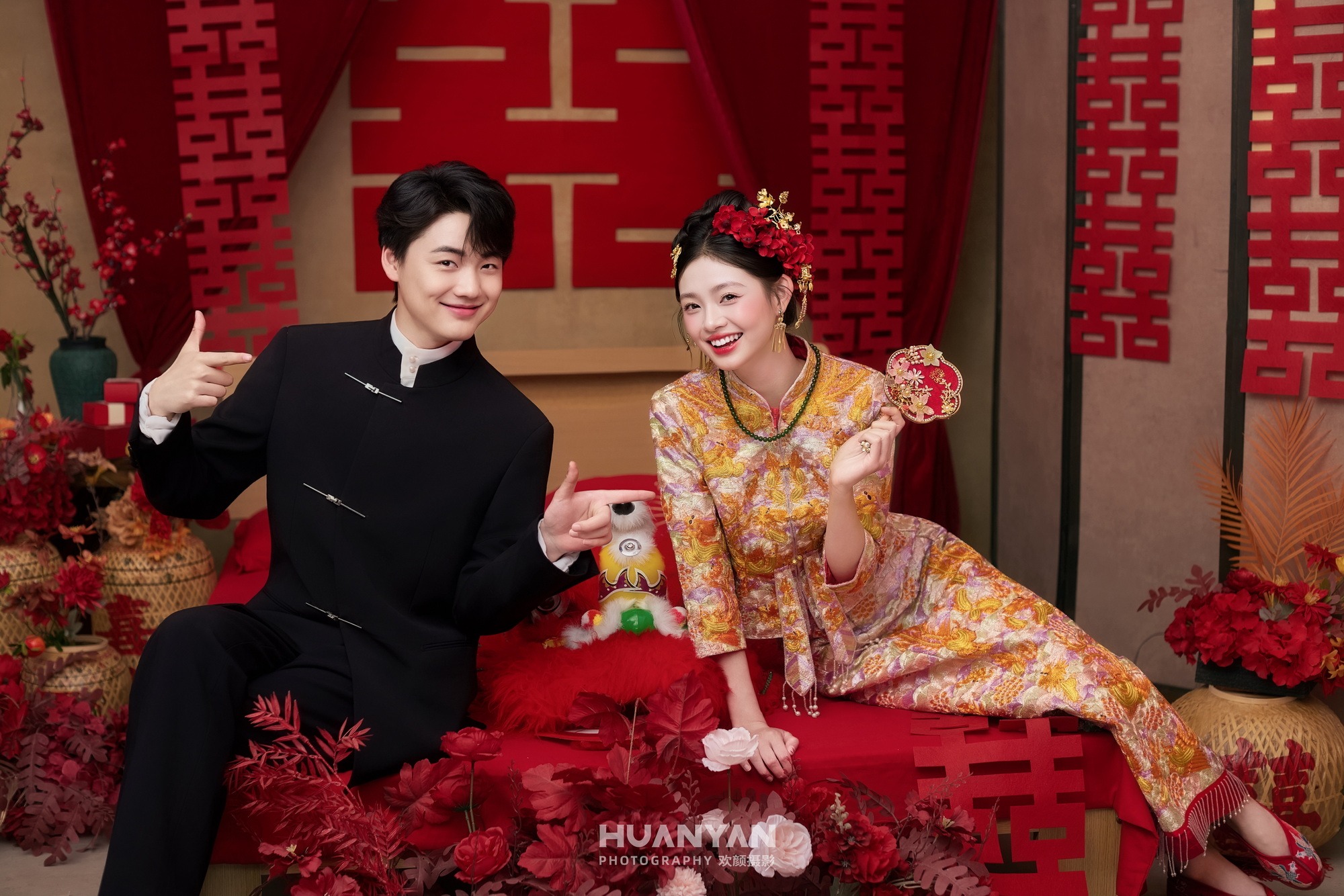 金狮呈祥：喜嫁风婚纱照室内实拍
