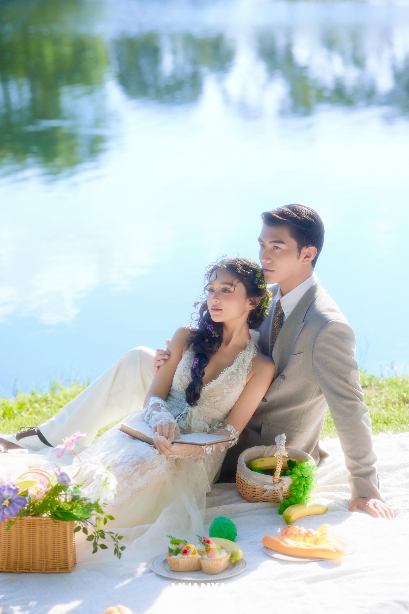 室内极简风婚纱照实拍（墨帖系列）