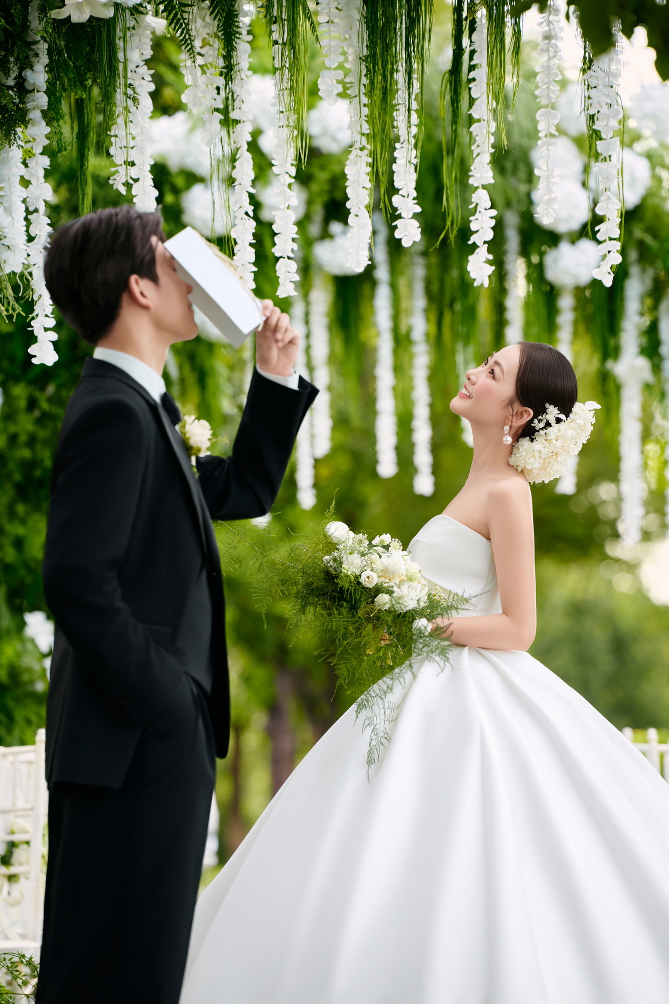 室内简约风婚纱照实拍（桃缘系列）
