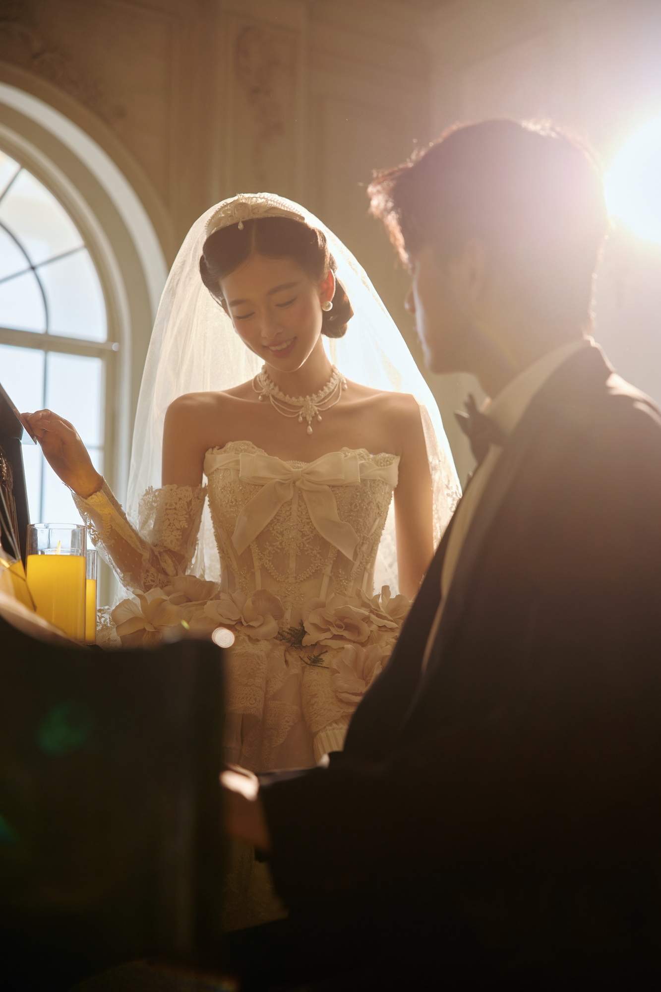 婚纱照一定要拍「好看的」吗？我更想拍「像你们的」